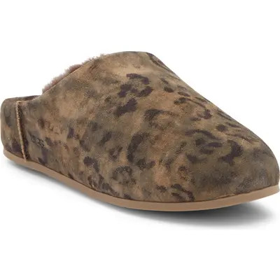UGG(r) Elea Spotted Slip-On in Chestnut at Nordstrom, Size 8 | Nordstrom