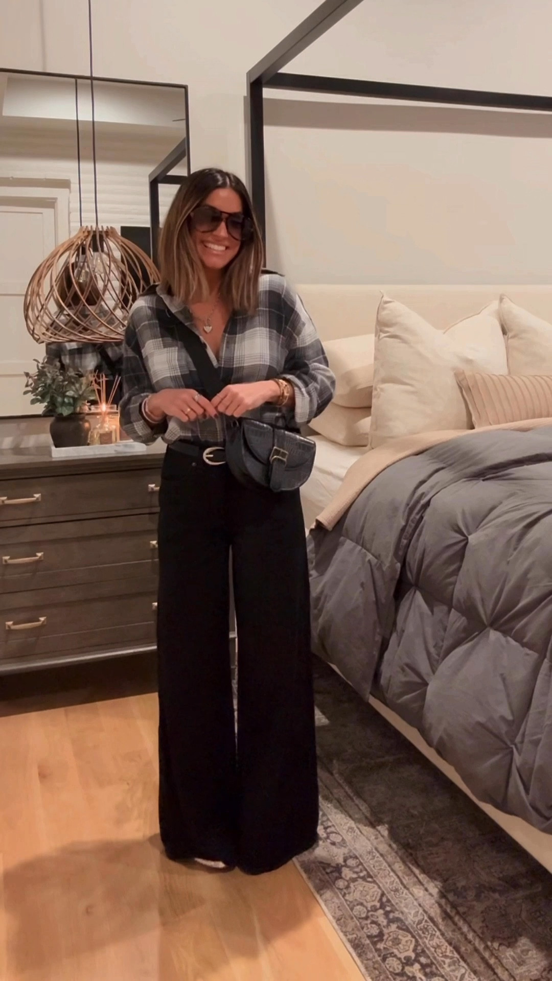 Everything I’m wearing is under $40, and so perfect for fall! 🙌🏼 wearing a small in the flannel and size 0 in the jeans, they’re true to size! 

#LTKFindsUnder50 #LTKStyleTip #LTKFindsUnder100