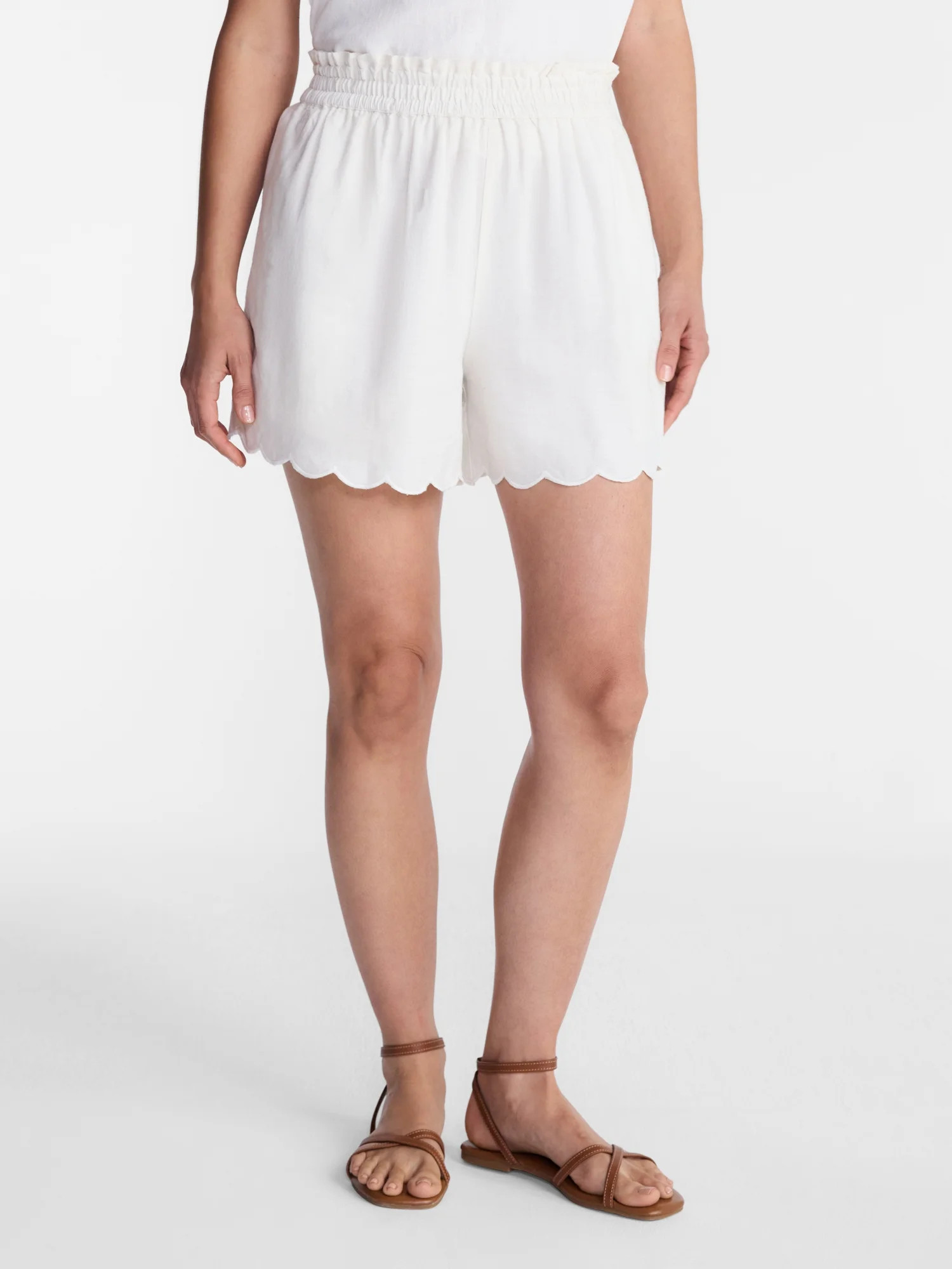 Time and Tru Women's Linen Blend Shorts with Scalloped Hem, Sizes XS-XXXL | Walmart (US)