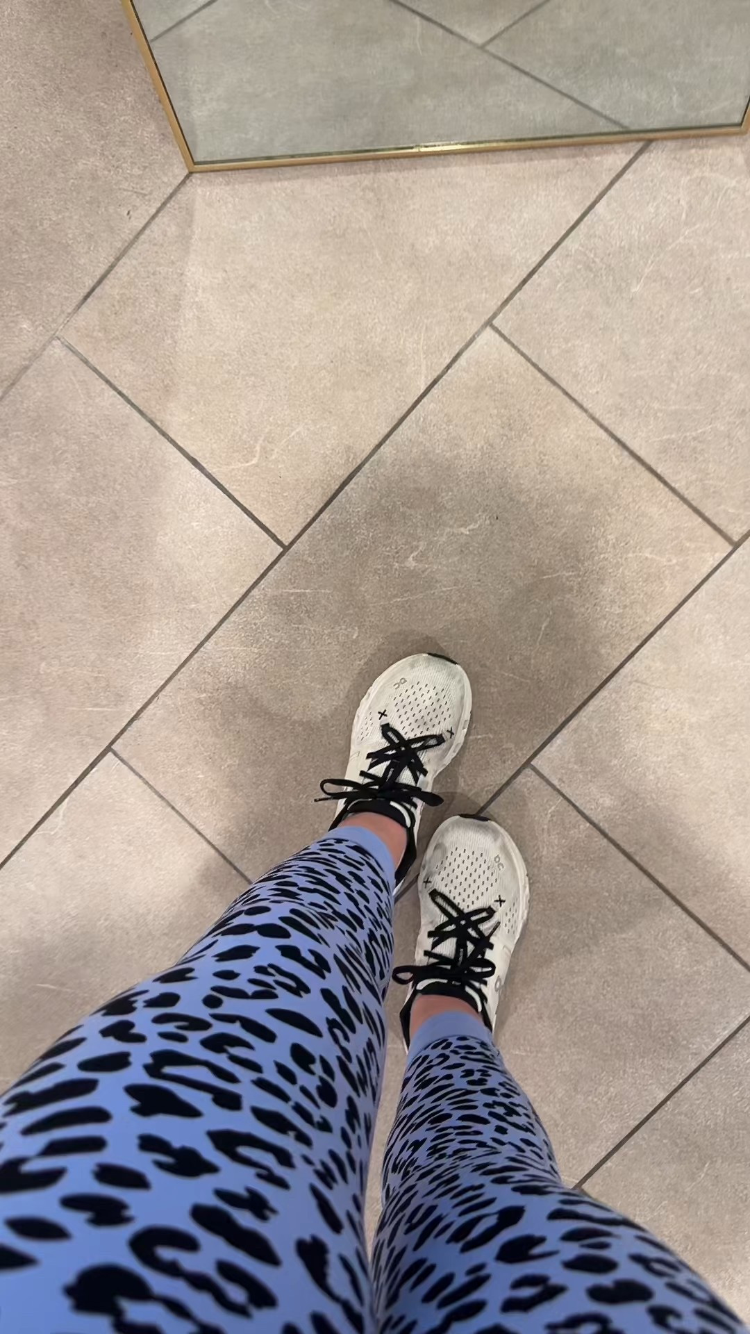 These leggings are on repeat at the gym!

#LTKSummerEdit #LTKActive #LTKMidsize