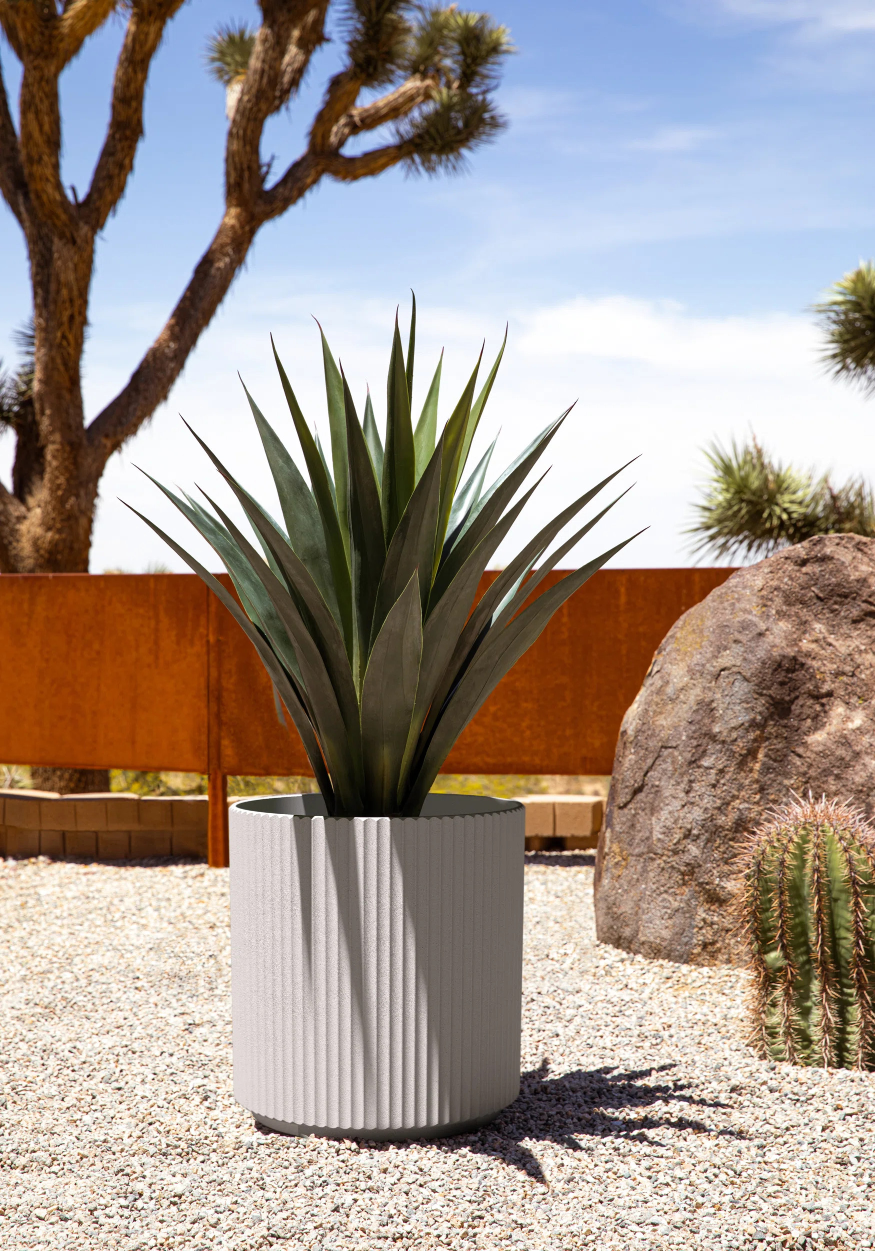 Demi Series Round Planter | Wayfair North America