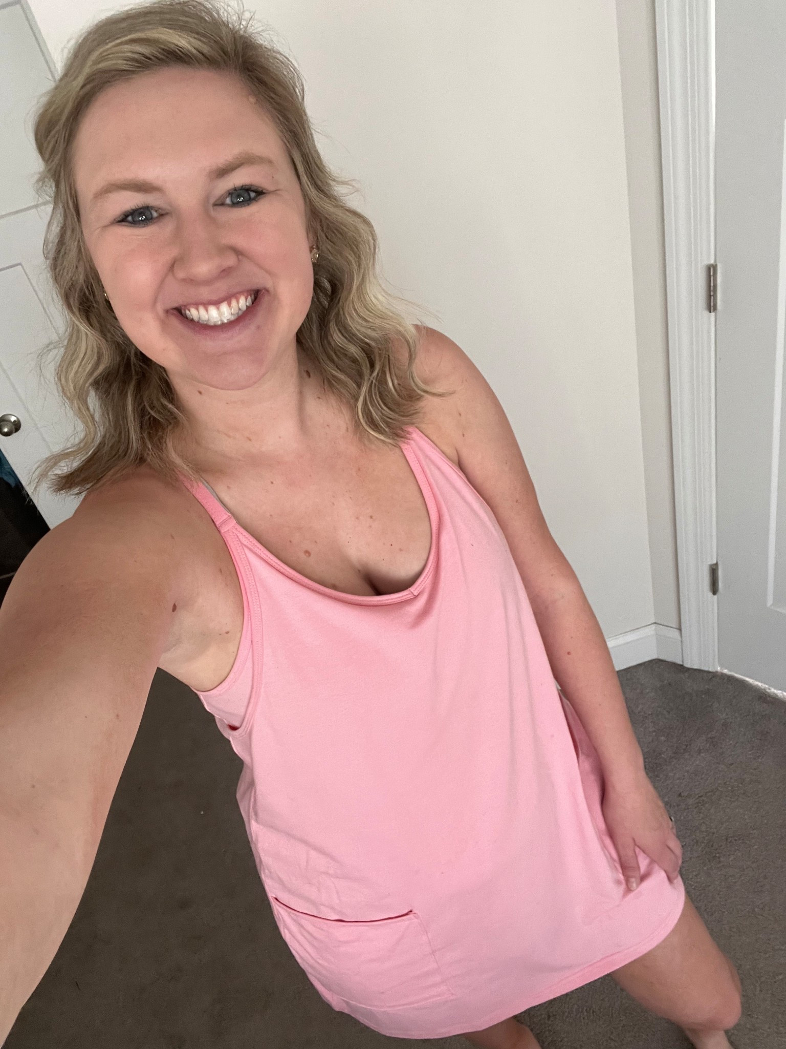 Mom fits ✌🏻🩷

#LTKdayinmylife #LTKmomlife #LTKMidsize
