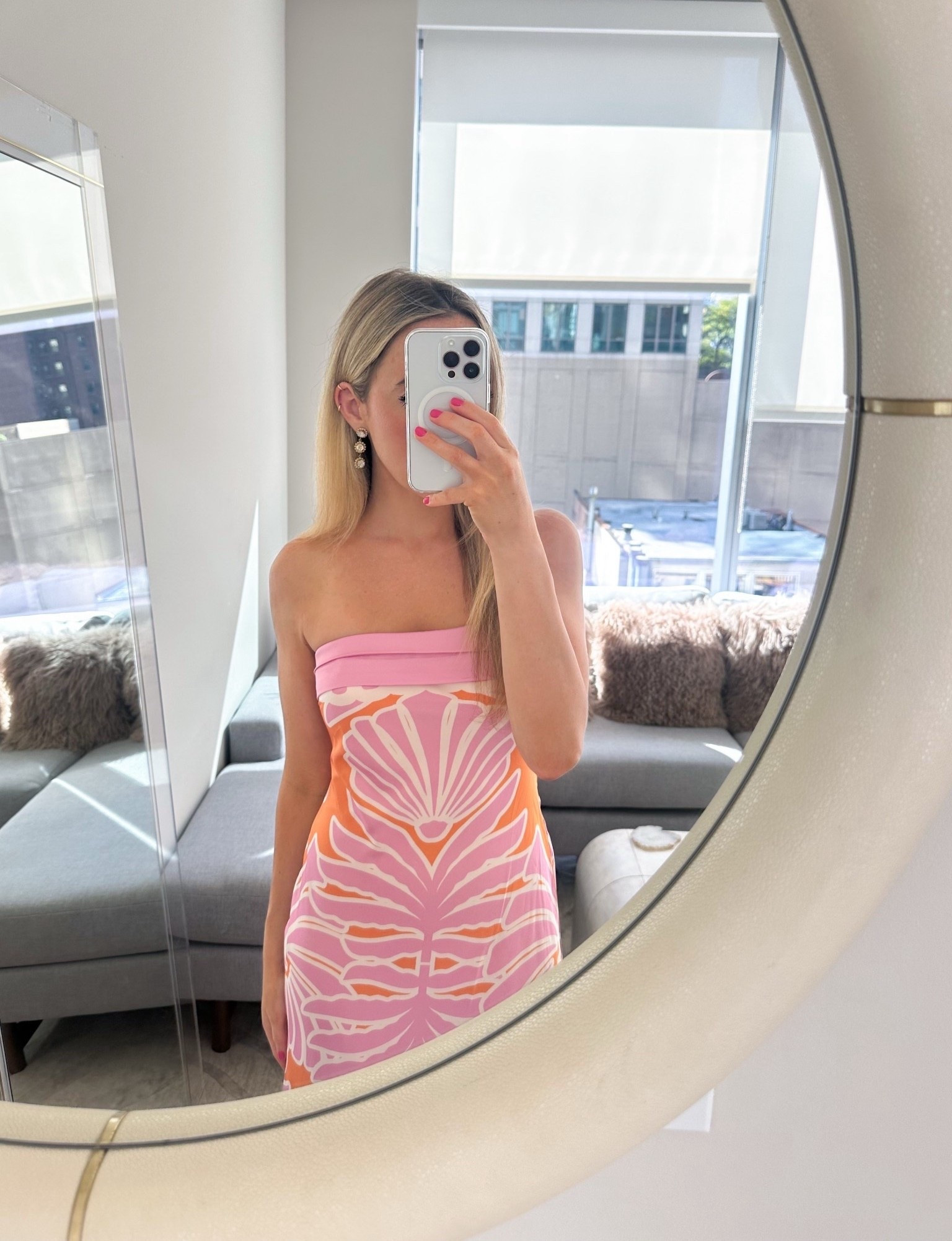 Italy: Daily Outfit 

Amalfi Coast vacation outfit idea: Bright and vibrant summer dress perfect for Italy travel style! – perfect for coastal strolls, seaside dinners, and sun-soaked adventures. Positano, Ravello, or Capri.


ootd style fashion, wedding guest dress, warm weather look, vacation look, tropical vacation, beach day, European vacation, Mexico, Amazon dress, shopbop, maxi dress. Pink print dress, vibrant bridesmaid dress 

#LTKSwim #LTKTravel #LTKSeasonal