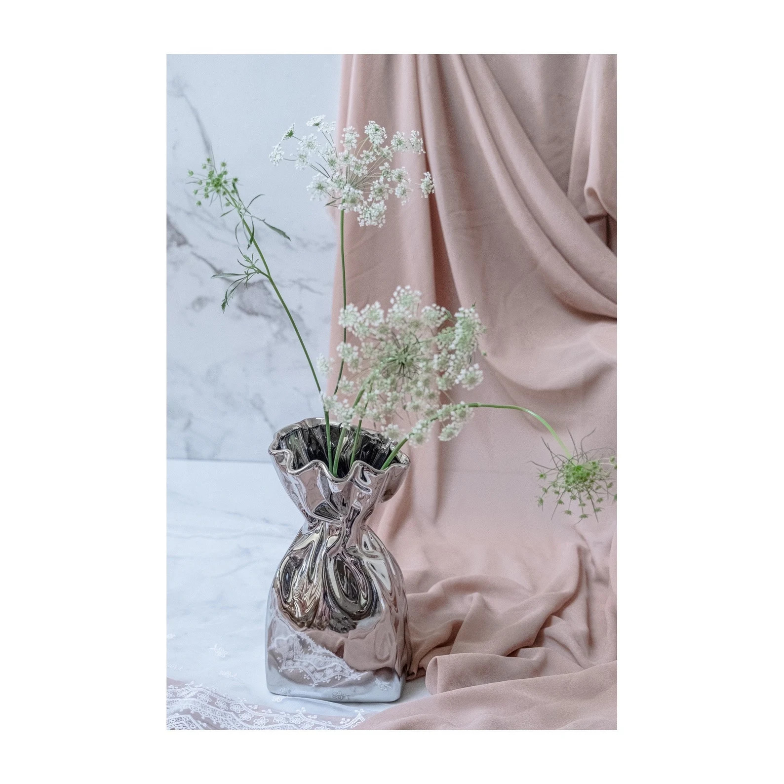 Minimalistic Vase Unique Sliver Vase Centre Piece House Warming Gift Chic Vase - Etsy | Etsy (US)