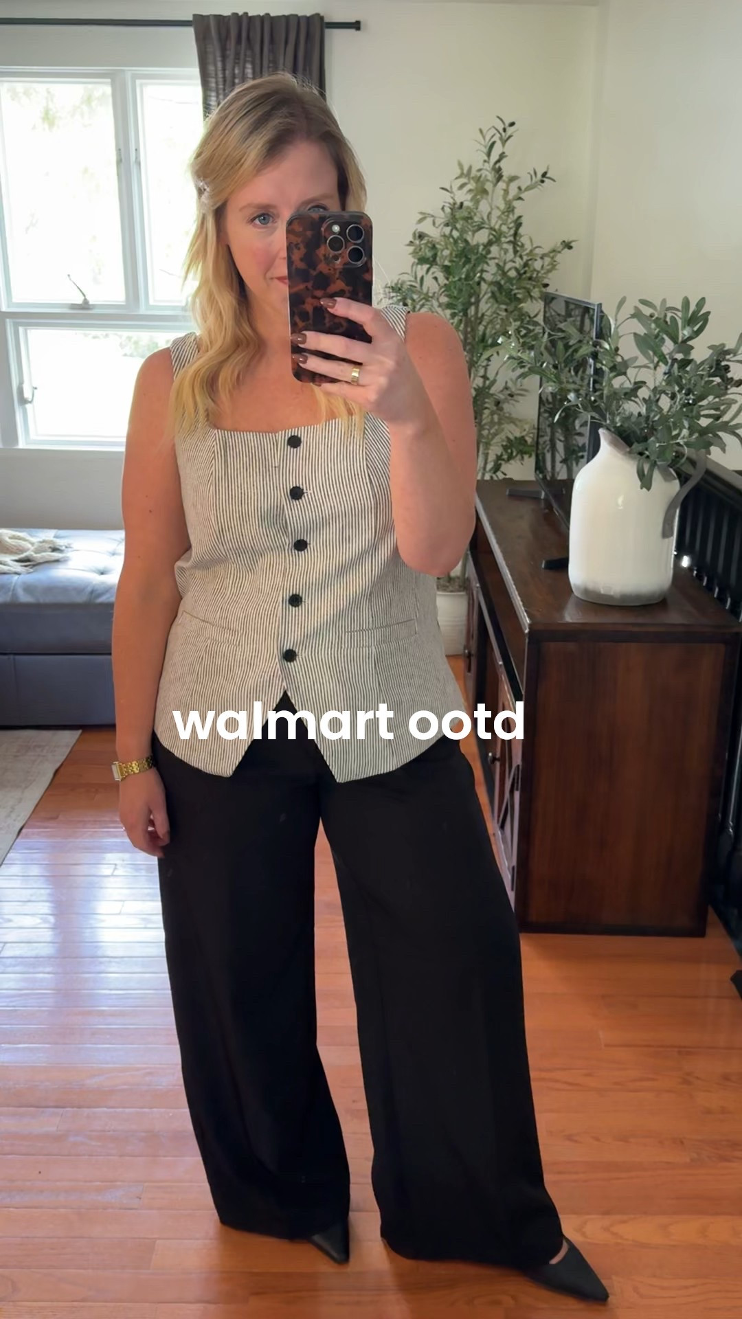 Walmart has a really great selection of work clothes right now 😍😍 The dress pants are less than $15!! 

#LTKWorkwear #LTKFindsUnder50 #LTKMidsize