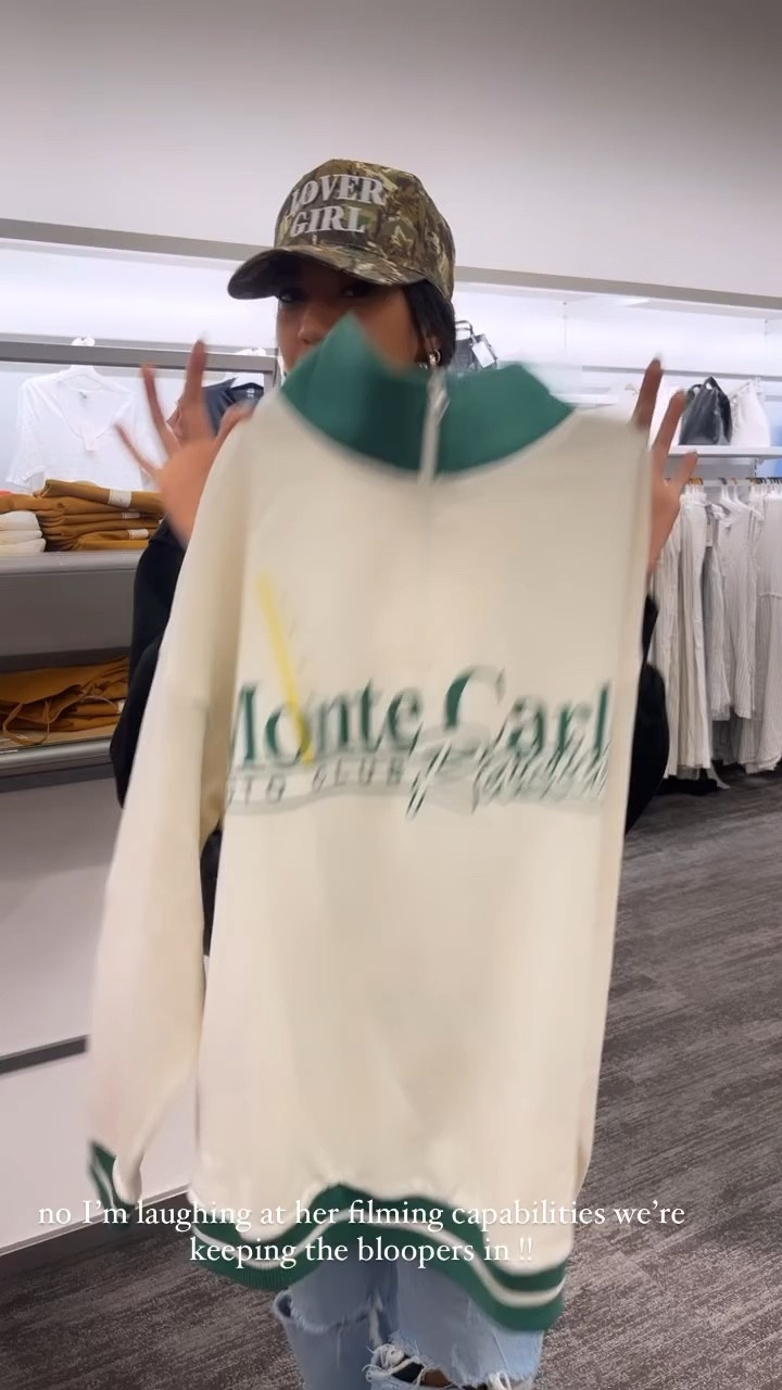 Last minute St. Patrick’s Day quarterzip under $25! 🍀✨🌈

#LTKfindsunder50 #LTKSeasonal