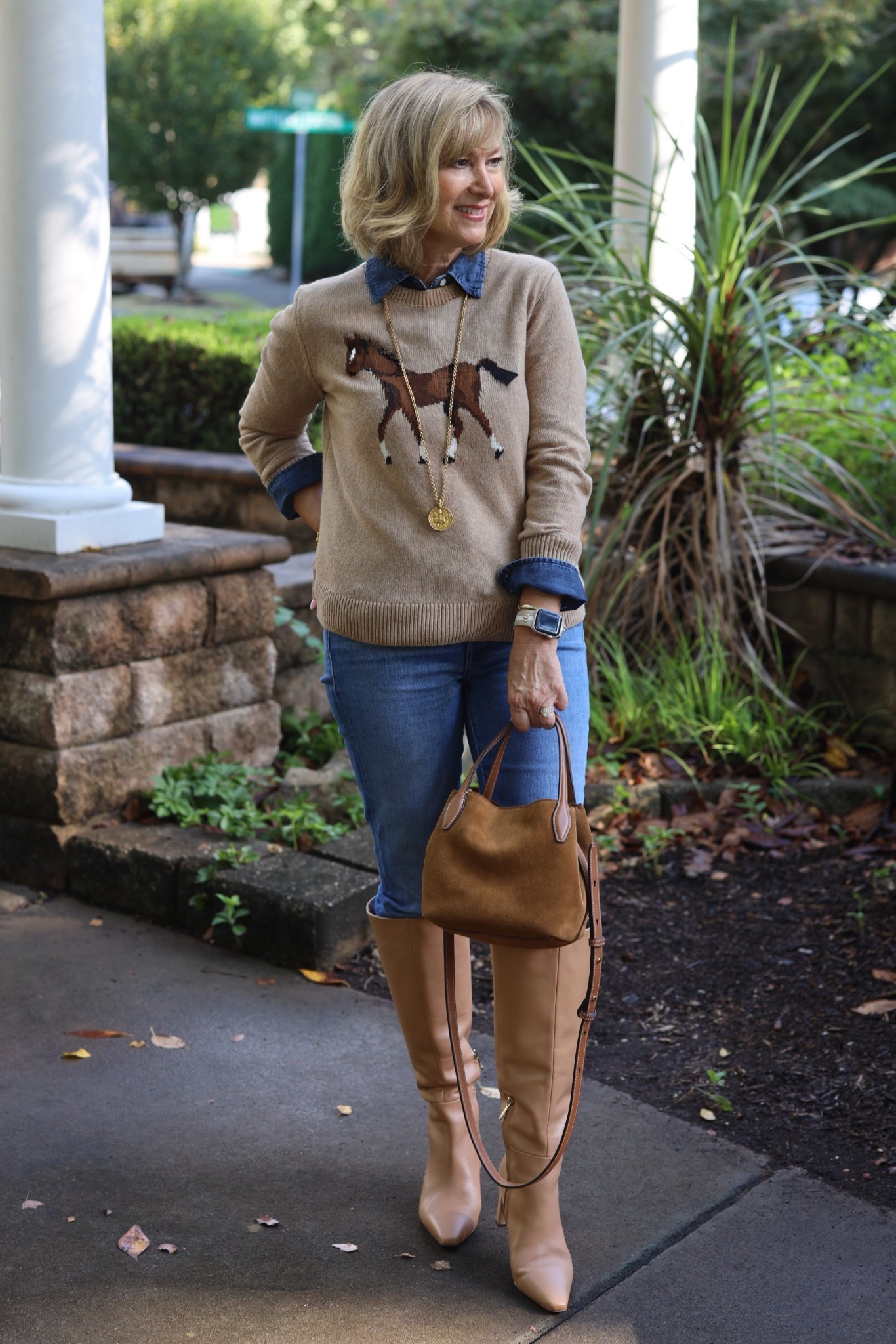 40% off popular horse sweater.

#LTKOver40 #LTKSaleAlert #LTKSeasonal