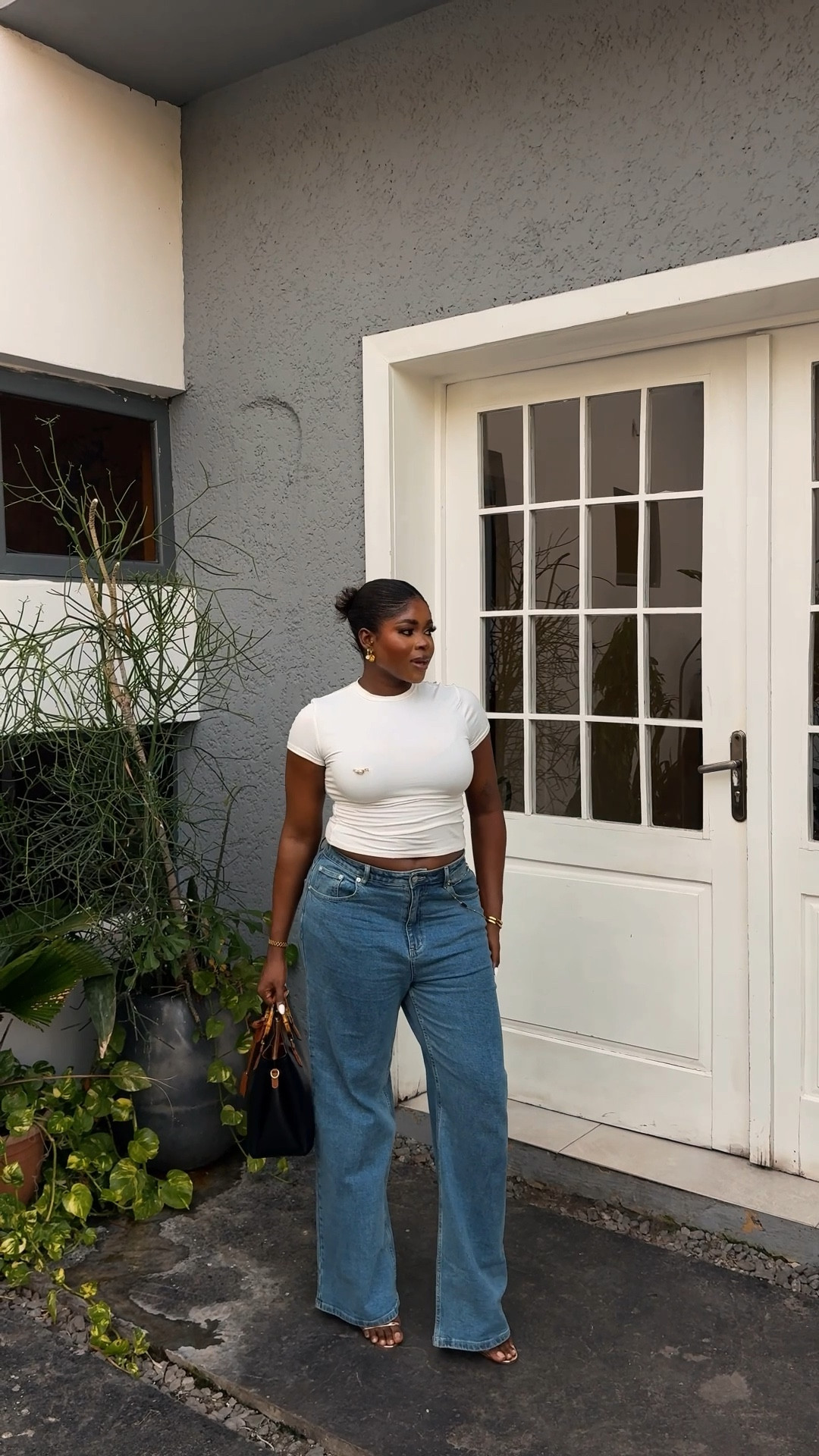 The perfect denim does exist☺️ use code LOVALLJENNIFERUWA10 for some coins off. I’m wearing a size 14, Tall

#LTKAroundTheWorld #LTKcurves #LTKmodest