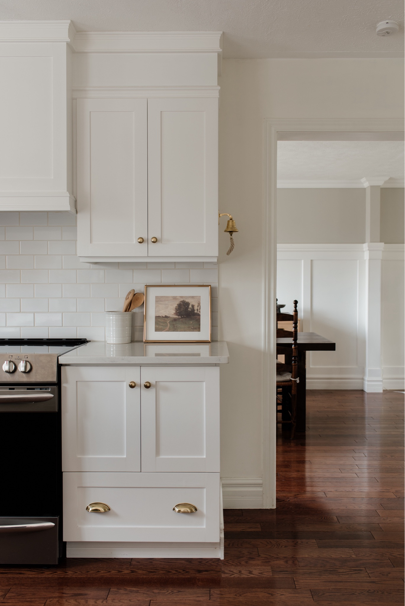 Bringing charm to our kitchen with this vintage-inspired brass dinner bell – adding a touch of nostalgia to every mealtime melody. 🔔

Dinner bell, vintage dinner bell, brass dinner bell, vintage landscape art, brass hardware, brass knobs, brass pulls



#LTKhome