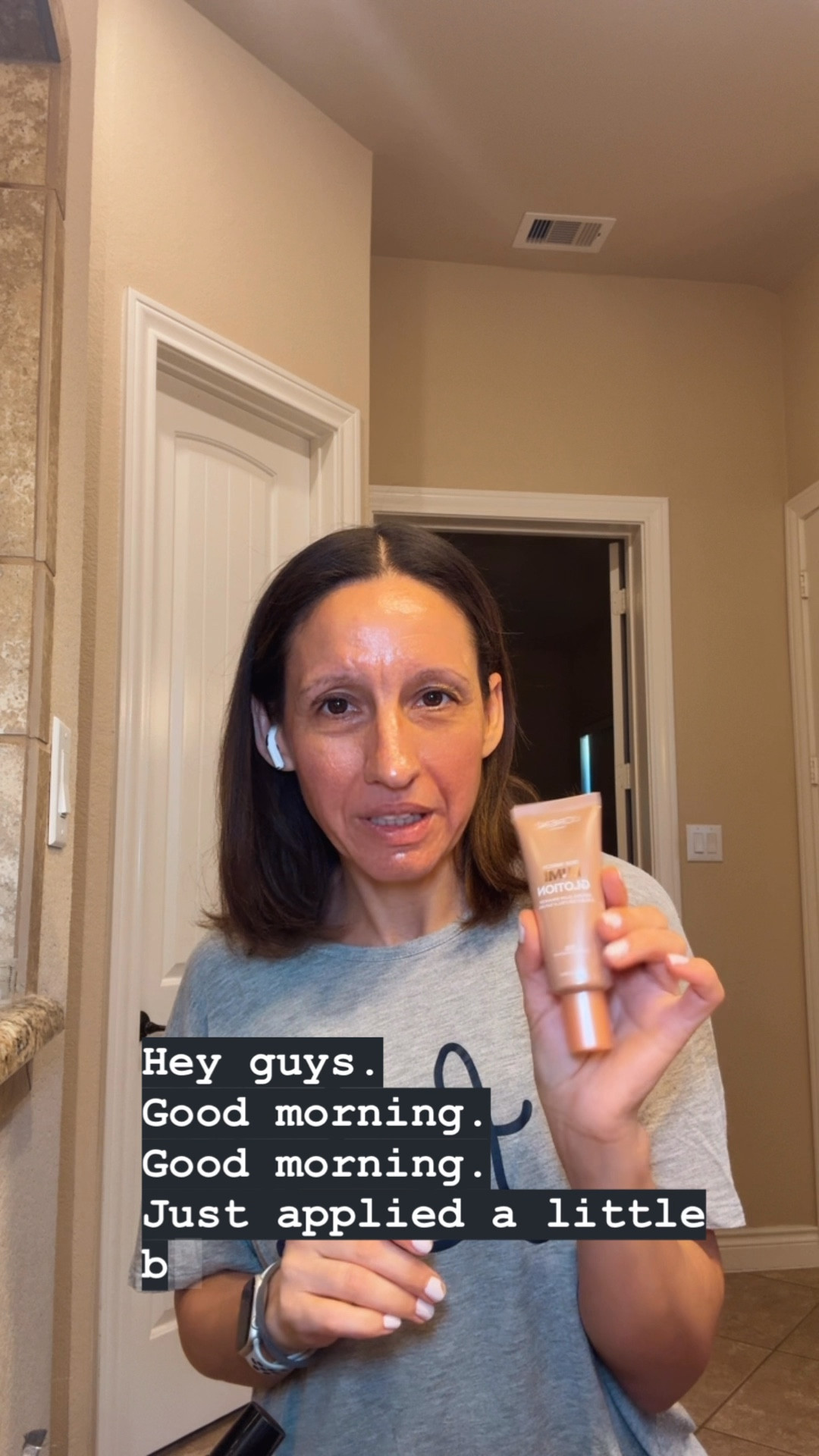 Hi! Here are some of my favorites. 
L’Oréal Lumi Glotion
L’Oréal Infallible Perfection
Dr. Althea 345 cream 


#LTKBeauty #LTKgrwm #LTKmorningroutine