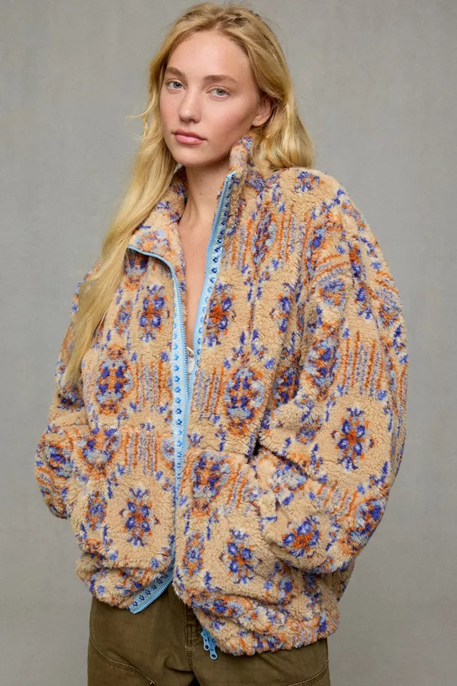 BDG Mae Printed Piled Fleece Zip-Up Jacket in Red, Women's at Urban Outfitters | Urban Outfitters (US and RoW)