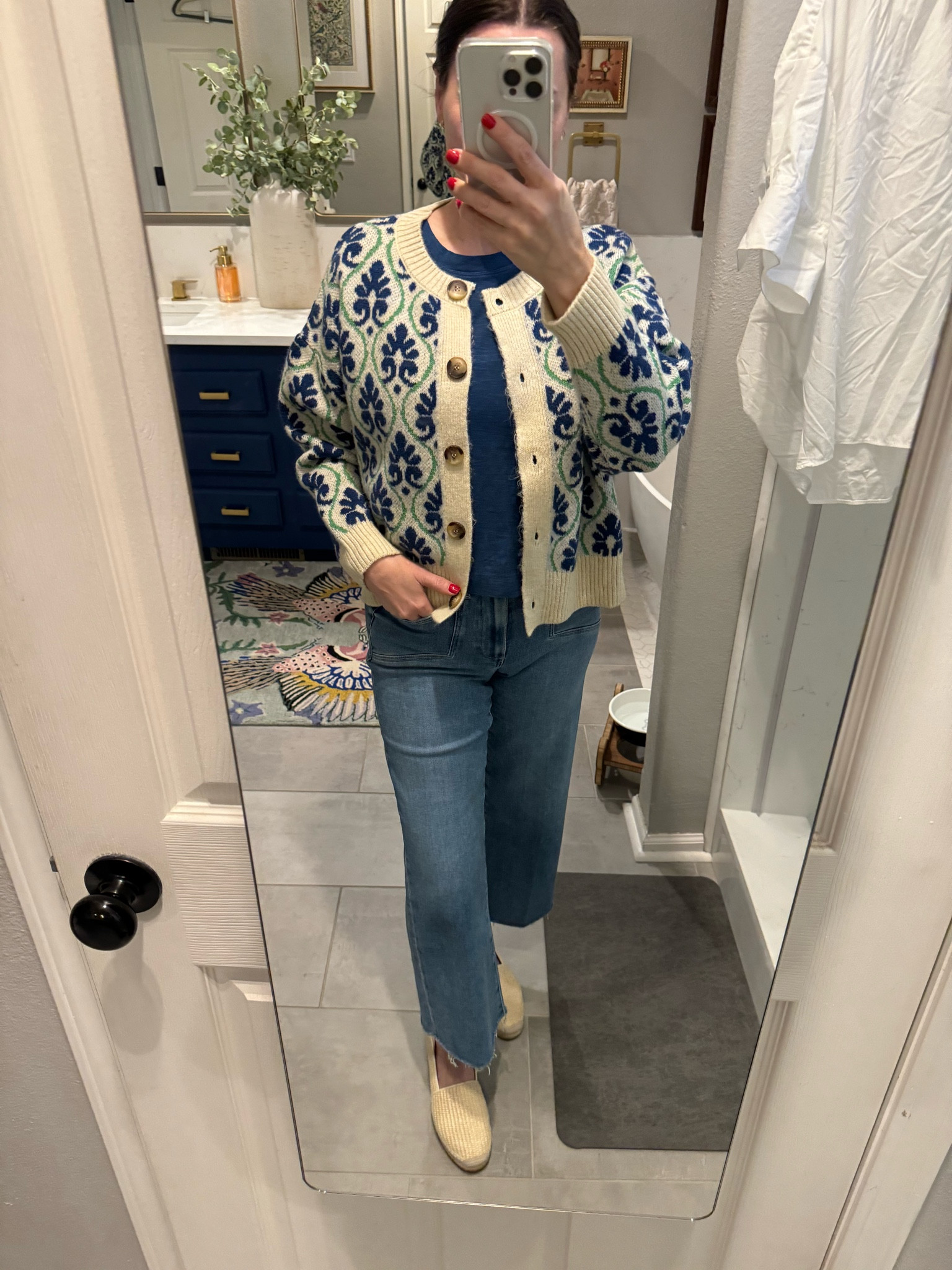 I’m feeling all the Fall vibes in this!  So cozy and comfy!  T-shirt fits TTS without being tight or too short.  Sweater fits TTS.  Jeans fit TTS with stretch.  These shoes are incredibly comfortable and fit TTS.

#LTKStyleTip #LTKFallSale #LTKSeasonal