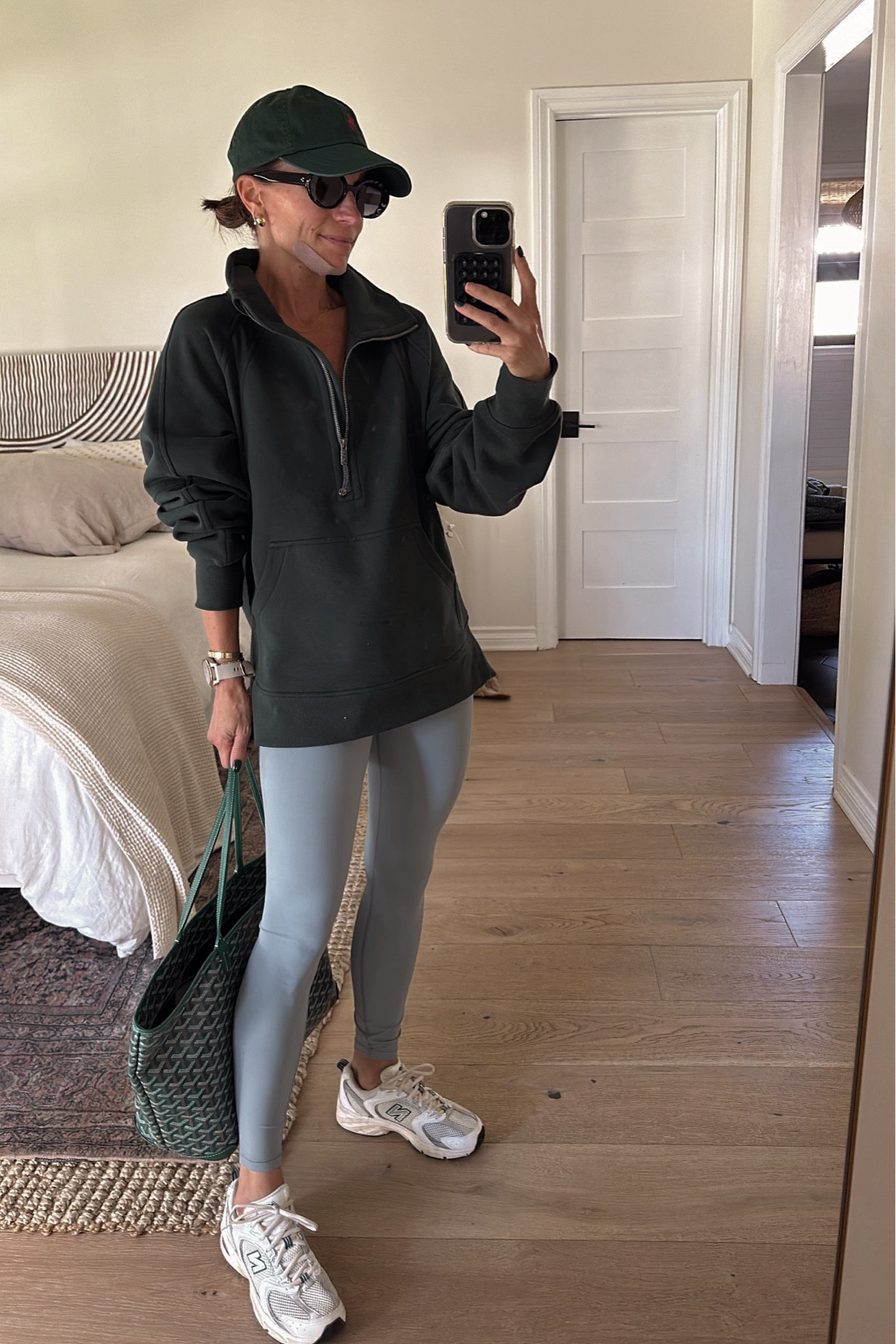 Soccer Saturday 
Pullover is tts with oversized no need to size up 
Leggings are buttery soft and short gal friendly 

#LTKOver40