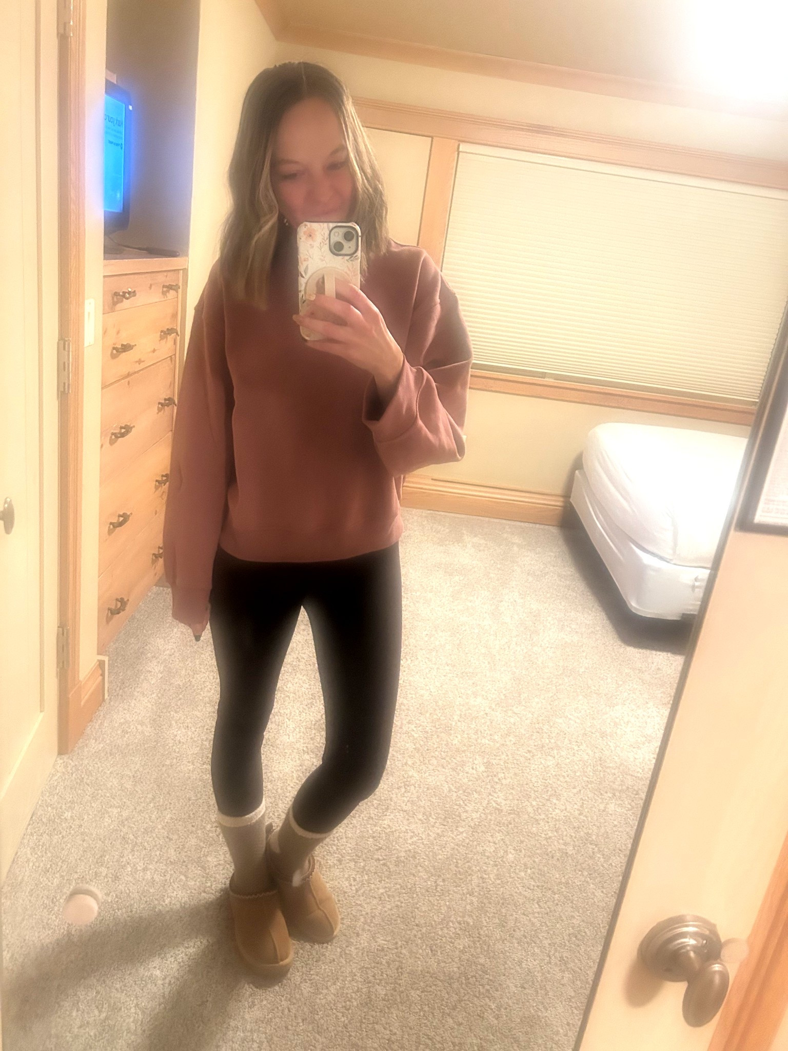 Rosewood alert! HOC Autumn’s! 

#LTKActive #LTKSeasonal #LTKOver40