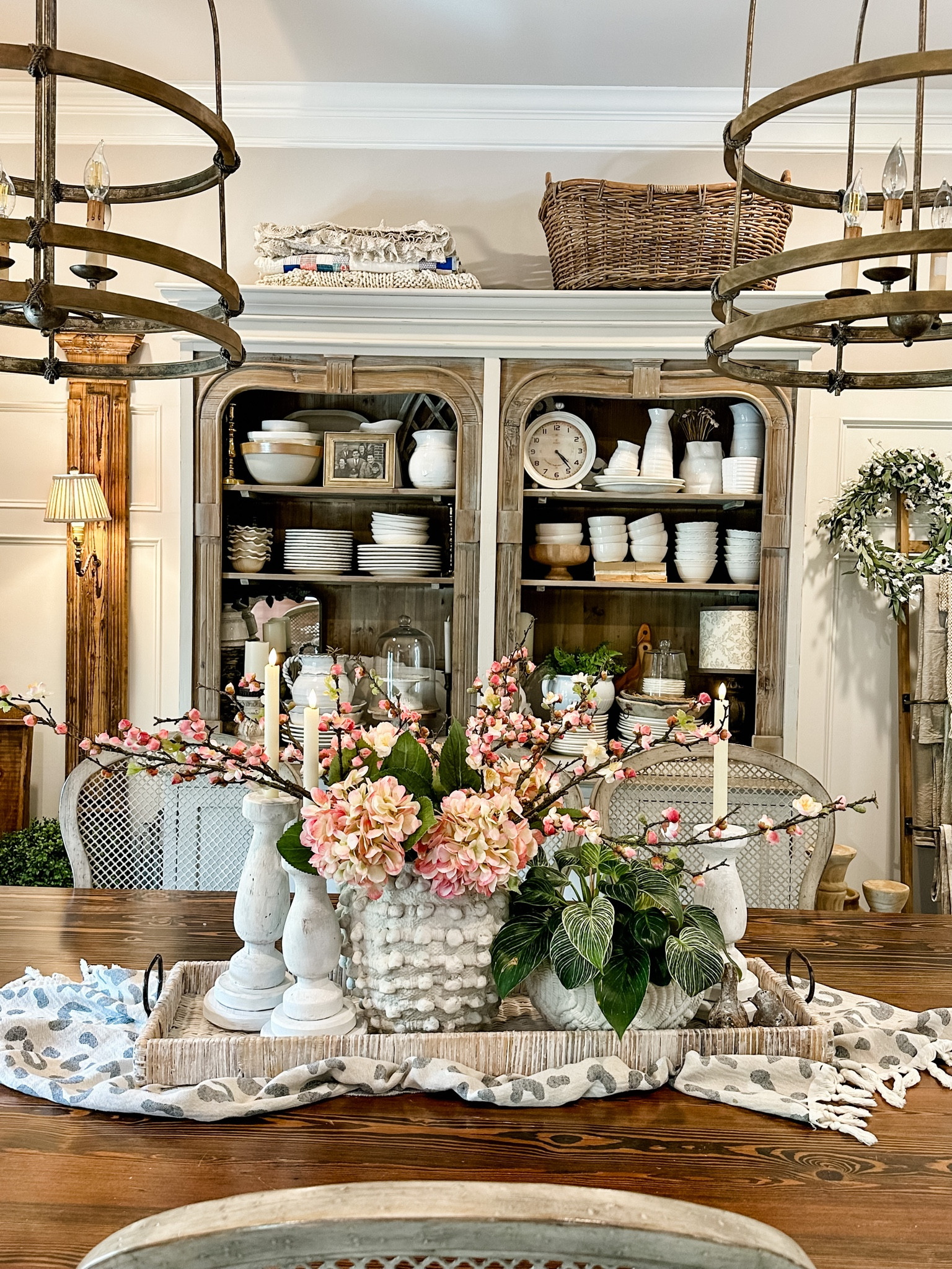 Simple dining room centerpiece styling!

#LTKFind #LTKSeasonal #LTKhome