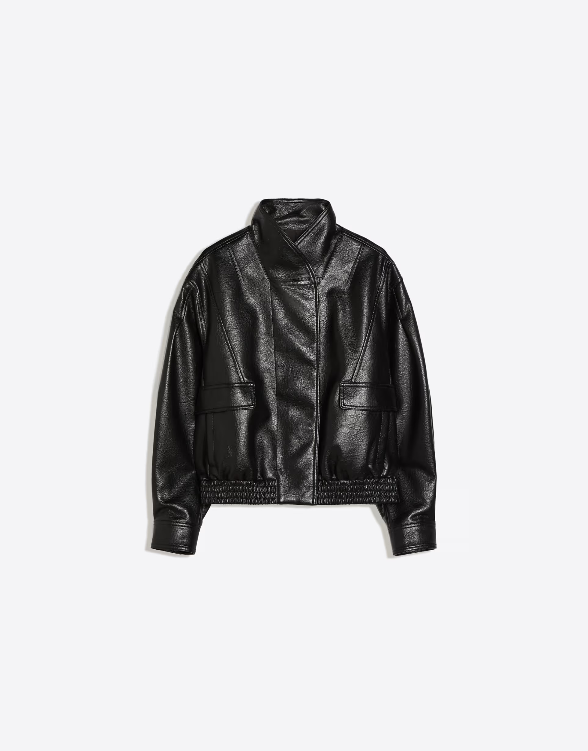 Bershka Oversize-Jacke in Lederoptik mit Wickelkragen in Schwarz | ASOS (Global)
