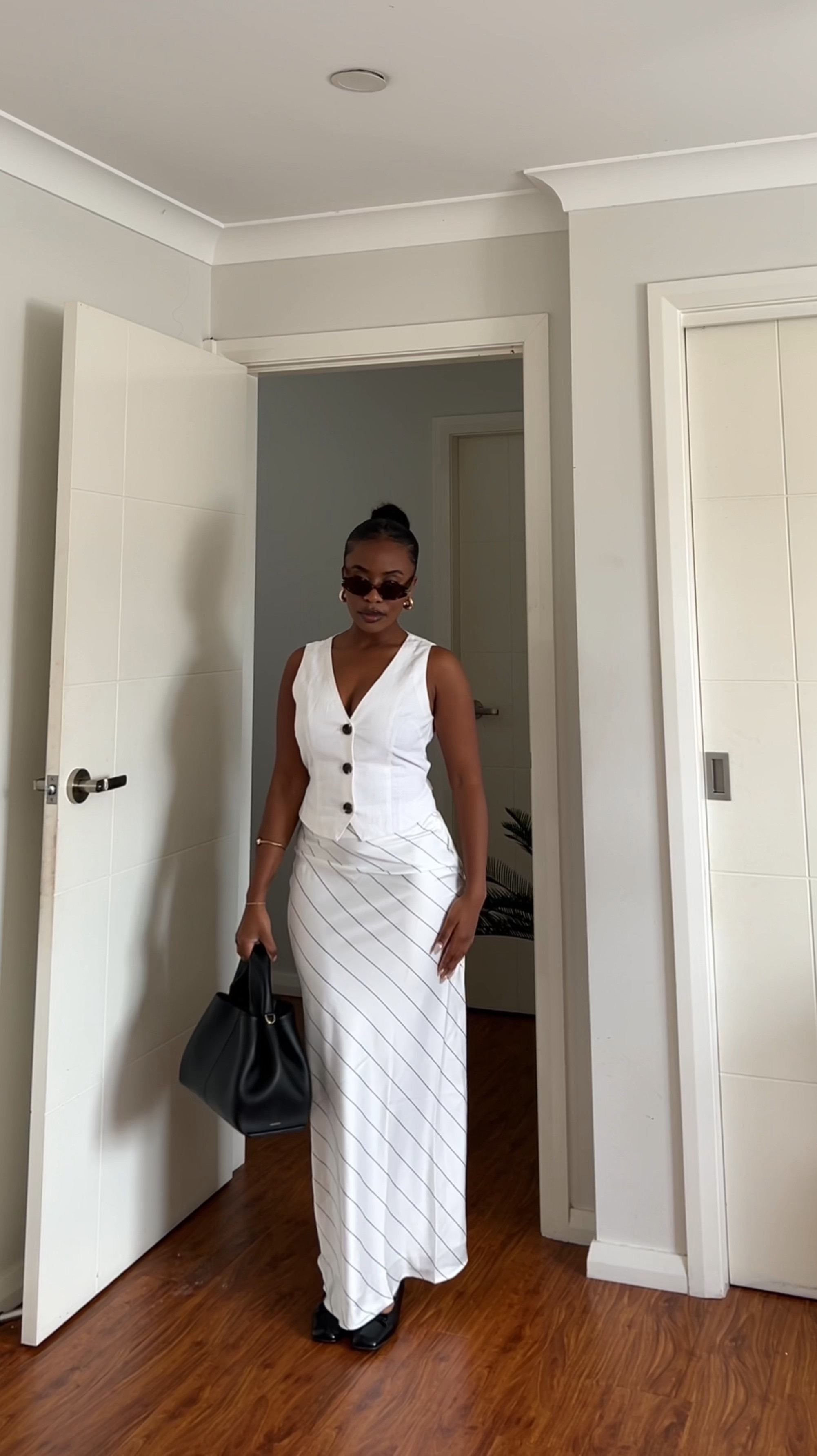 Classy babe 🤍 

#LTKstyletip #LTKfindsunder100 #LTKaustralia