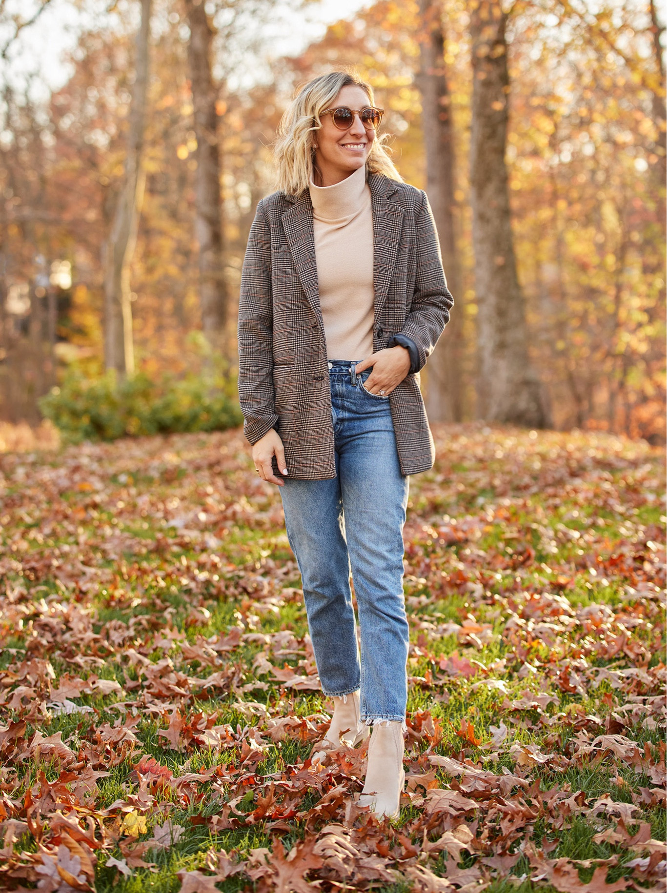 Fall uniform

#LTKshoecrush #LTKSeasonal #LTKsalealert