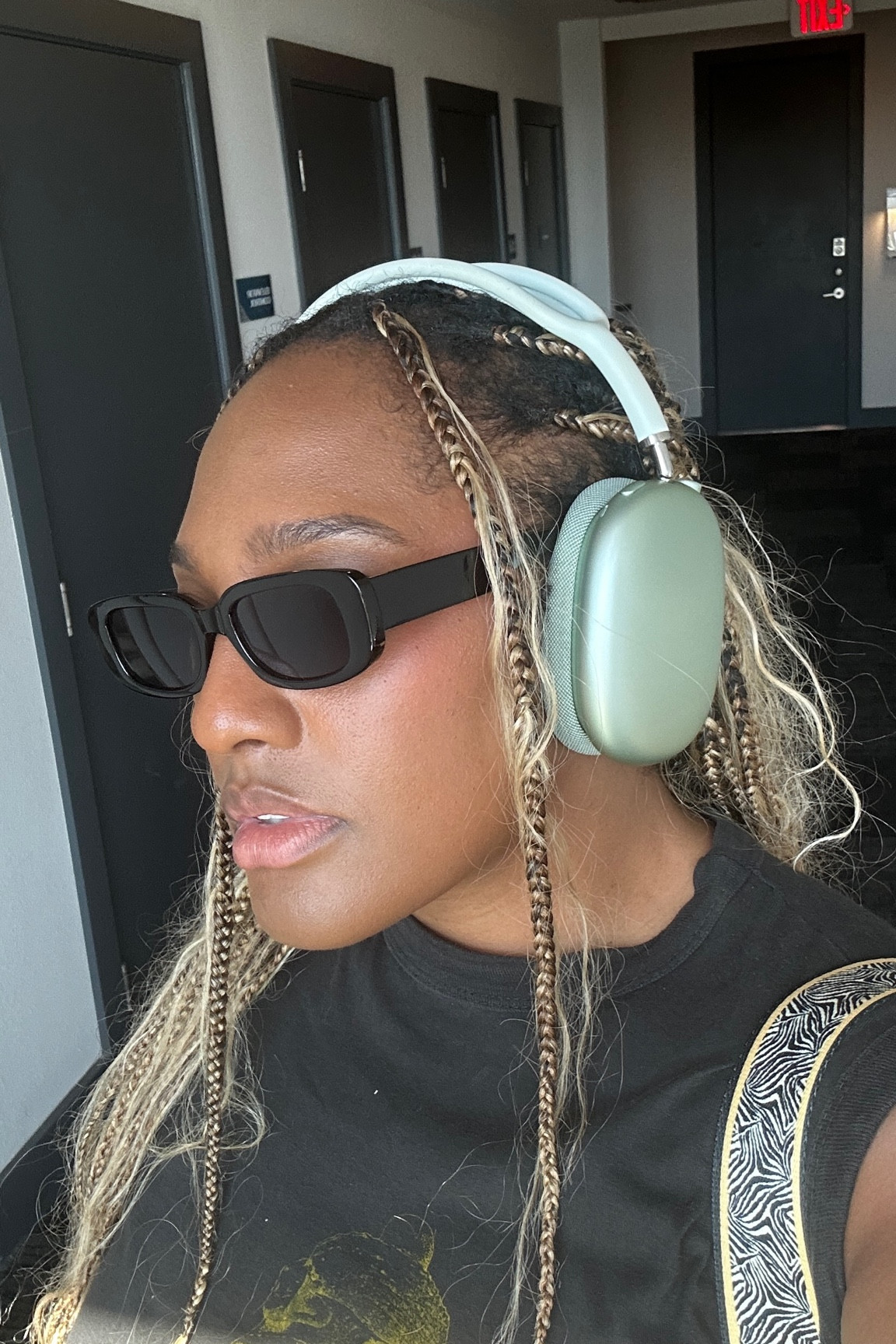 Daily essentials 🕶️ 🎧 

#LTKTravel #LTKFindsUnder100 #LTKHome