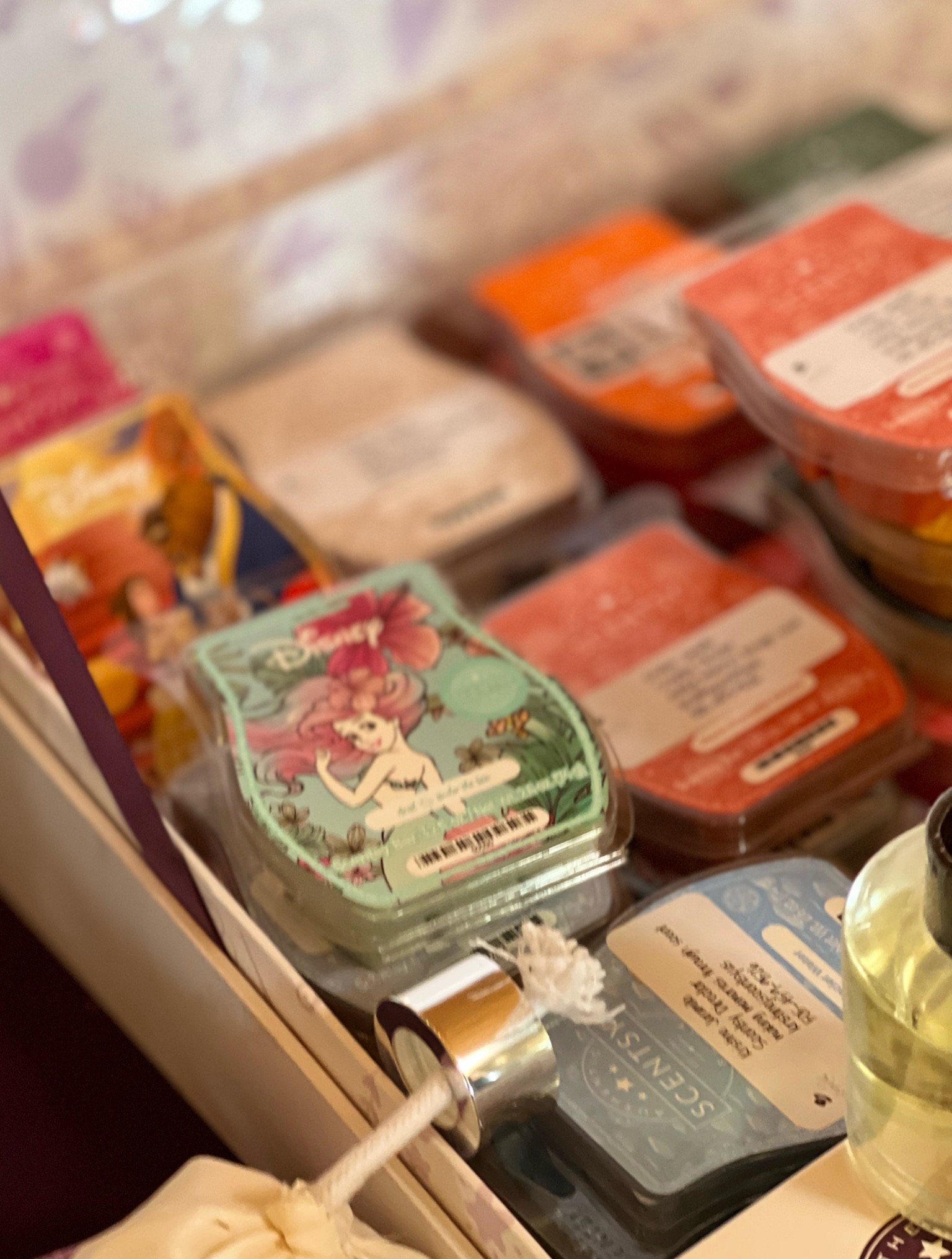 Disney x Scentsy! 
#candle #scentedcandles #scentsy  #disneycandle