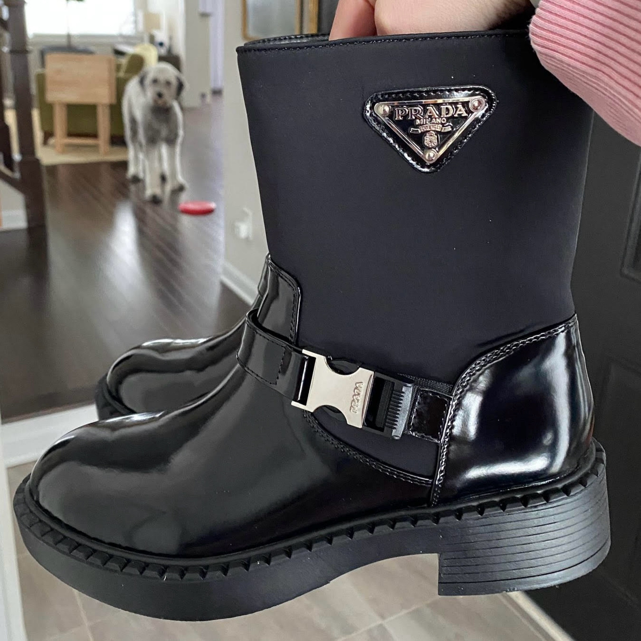 Prada boots #dhgate

#LTKShoeCrush #LTKFindsUnder100