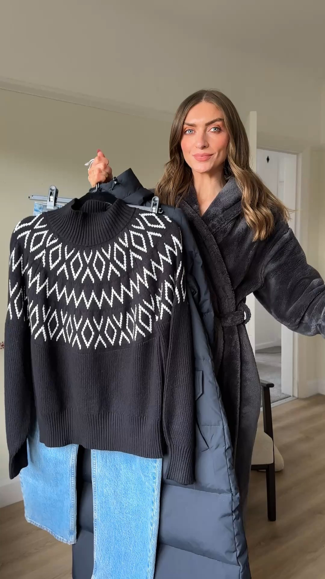 GRWM for a Christmas Markets 

Primark fairs jumper so I can’t link on here but I’ve added similar
Small in the Uniqlo long sleeve white t-shirt
Small in the Uniqlo ultra warm coat
25 Reg in the Abercrombie blue straight leg jeans 
Zara black fur hat
The horse clementine bag
Sorel Torino snow boots
Regatta anti-blister socks 



Winter wrapped up, Christmas market outfit, puffer coat outfit, down coat, fair isle jumper, snow boots, fur hat

#LTKuk #LTKwinter #LTKfestive