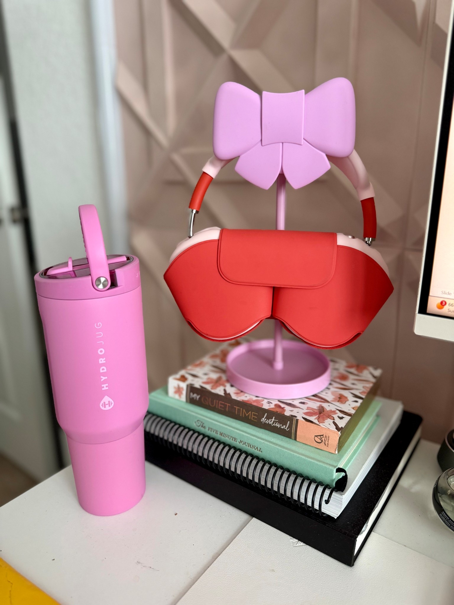 I found the cutest headphones stand and it’s pink! 🎀 perfect home office accessory find. 

#LTKdayinmylife #LTKValentine