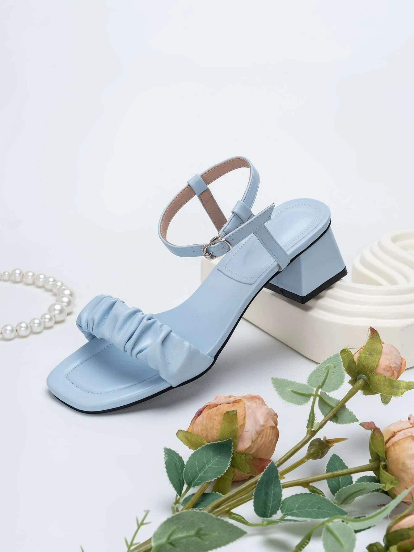 Donna Sandali con cinturino alla caviglia dettaglio arricciato tacco grosso alla moda | SHEIN