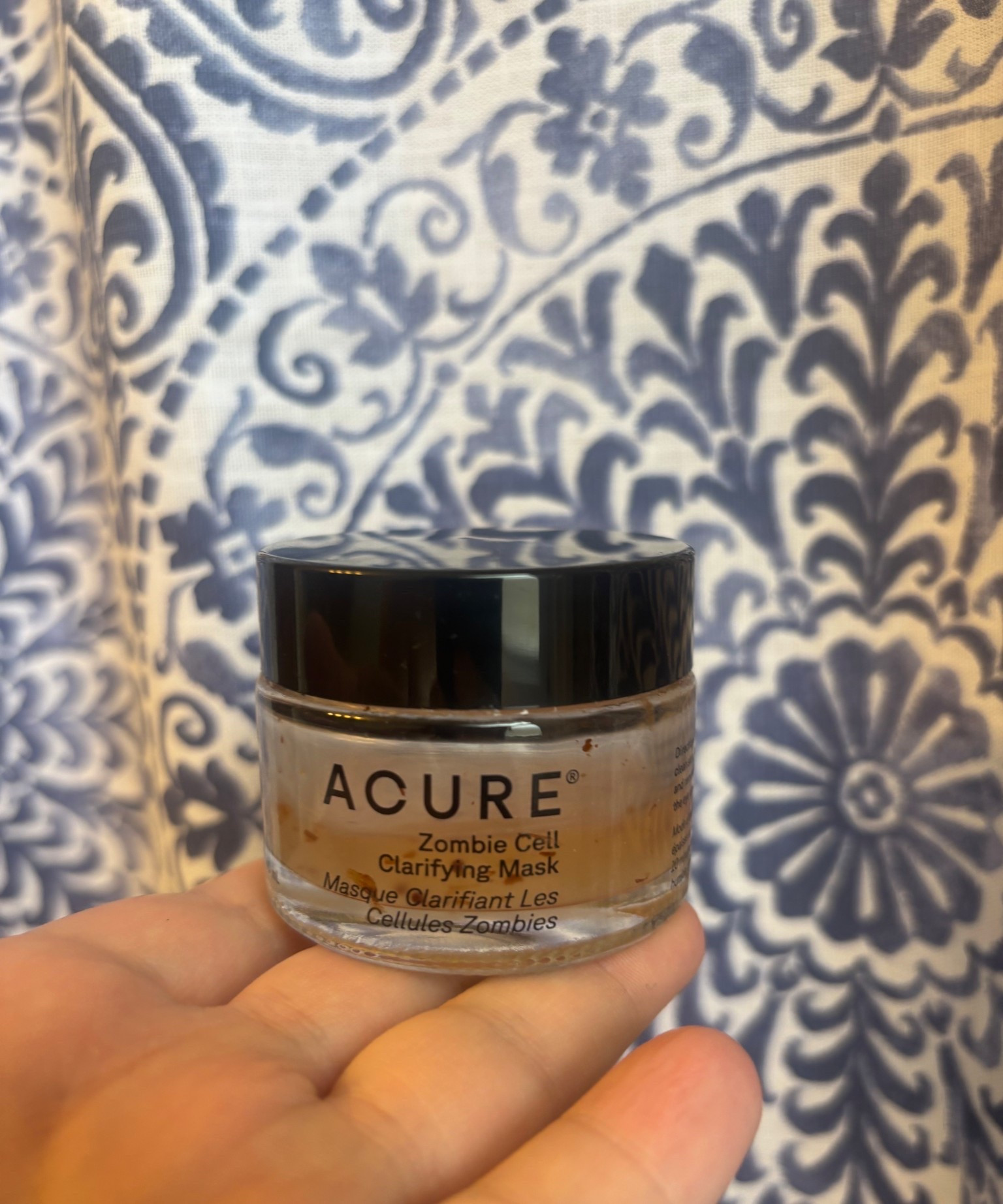 Once a week I treat myself to a little ✨self care✨ 

This mask makes me look like I actually drink my daily recommended water intake. I’m talking dull -> GLOWWWING

I’ve had this jar since June and I use it AT LEAST once a week, sometimes twice. I love a good product that feels like I’m really getting my moneys worth.

Plus it’s a clean, vegan formula that doesn’t irritate my sensitive skin. 

If you’re looking to add just one product to your routine that will be an absolute game changer, it’s this one. 

#LTKselfcare #LTKBeauty