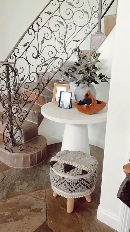 A try way table perfect for a circular staircase. 

#roundentrytable #entryway #homedecor



#LTKVideo #LTKHome #LTKStyleTip