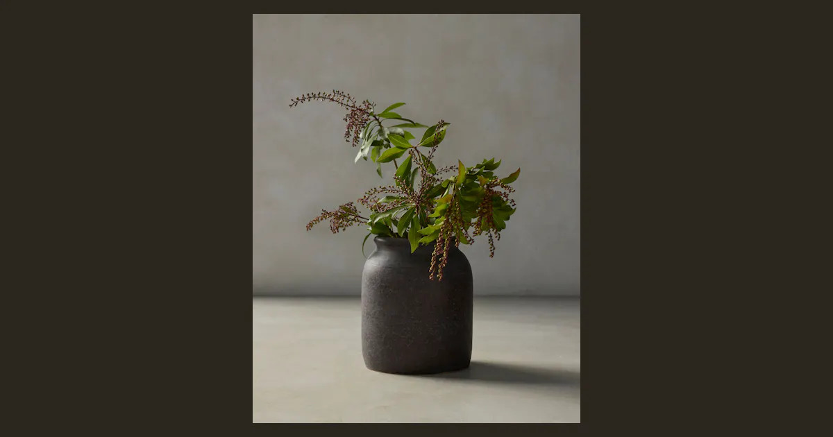 Hector Terracotta Vase | Joon Loloi | Joon Loloi