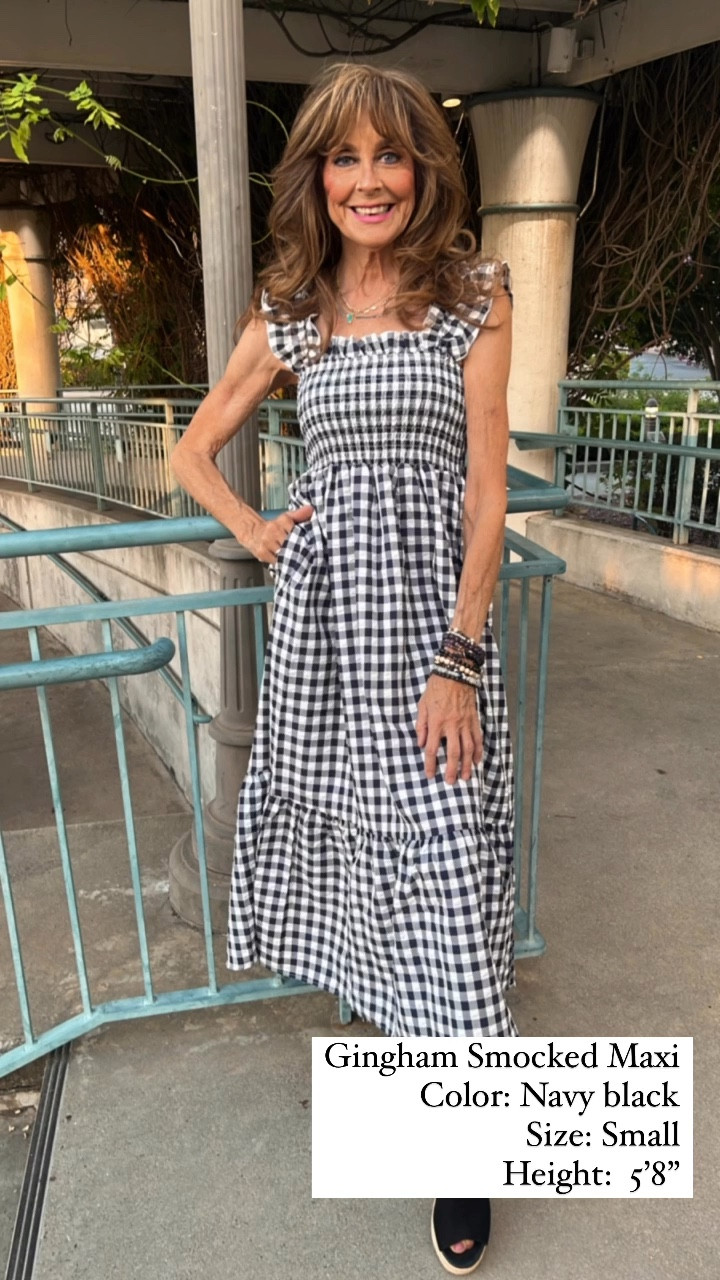 Adorable Chouyatou gingham smocked maxi dress with pockets. Perfect for the beach or picnics. 

I’m wearing a size small in the color navy black. I’m 5’8”

#LTKStyleTip #LTKVideo #LTKFindsUnder50