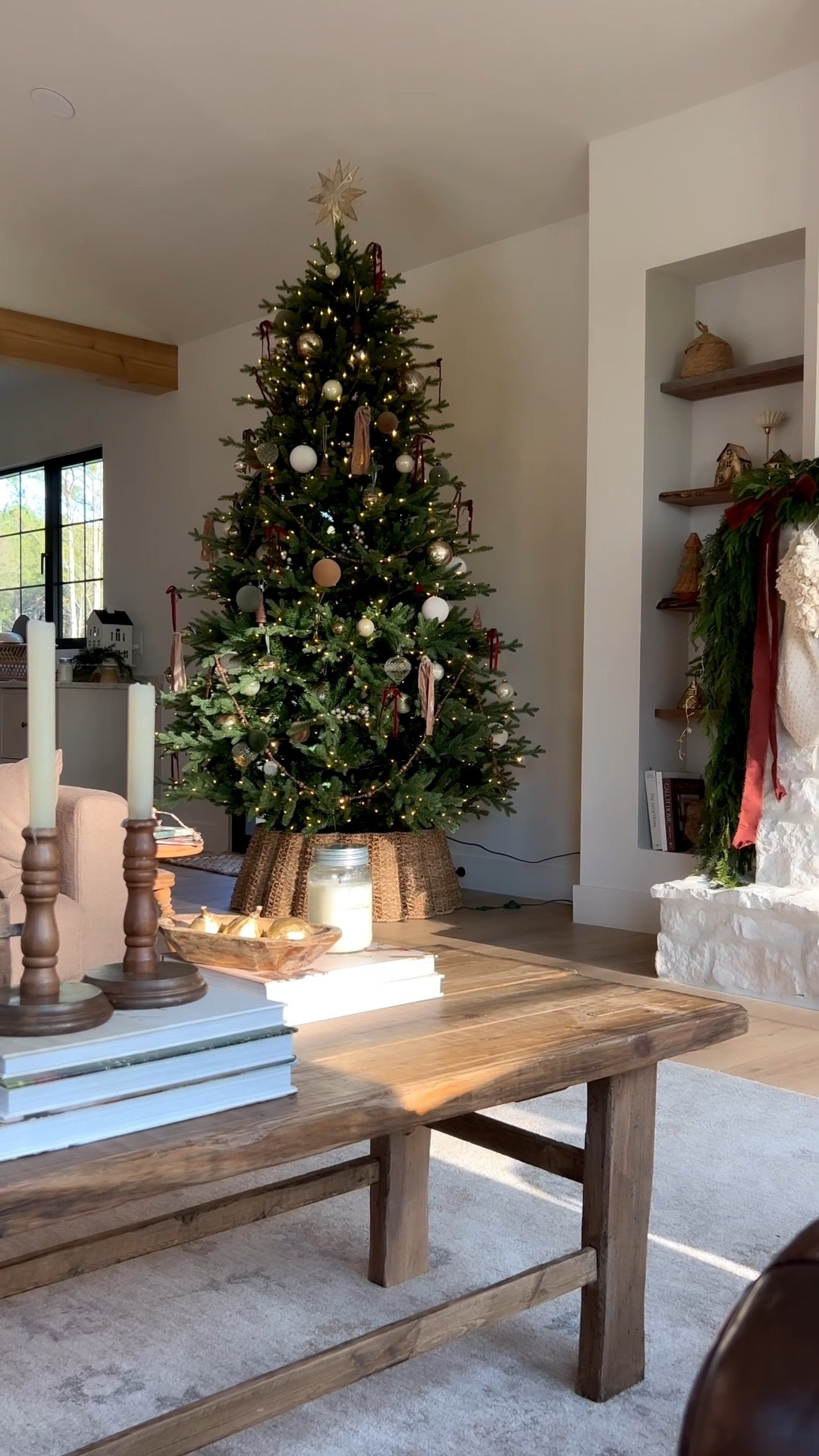 Christmas decor 

#LTKSeasonal #LTKHome