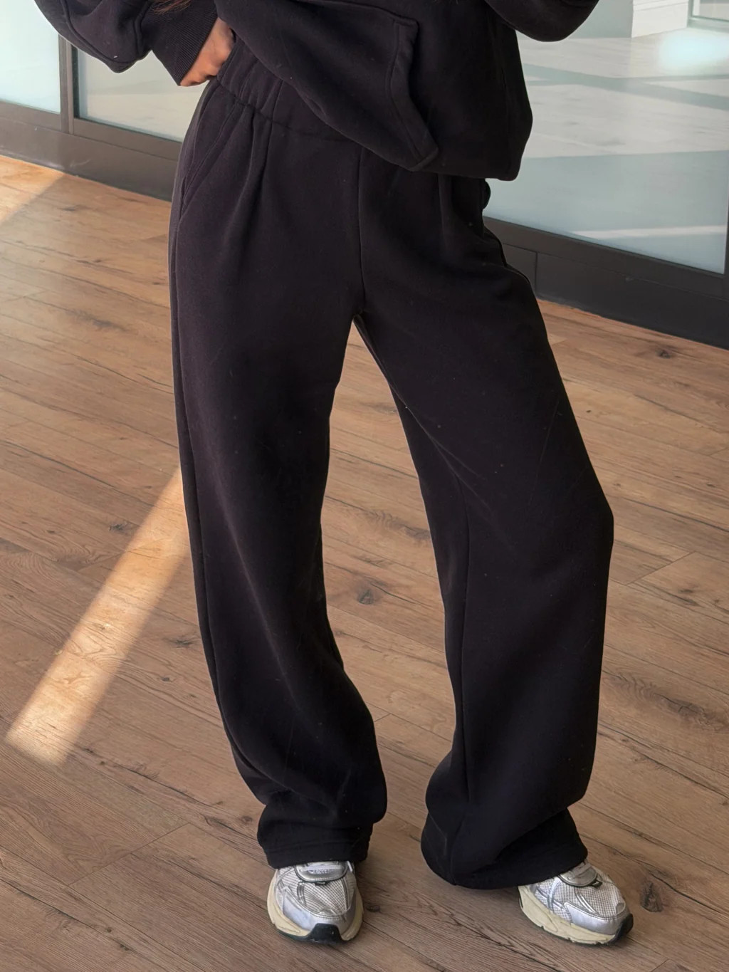 Comfort Season Sweatpant | Black | Shop Talulah