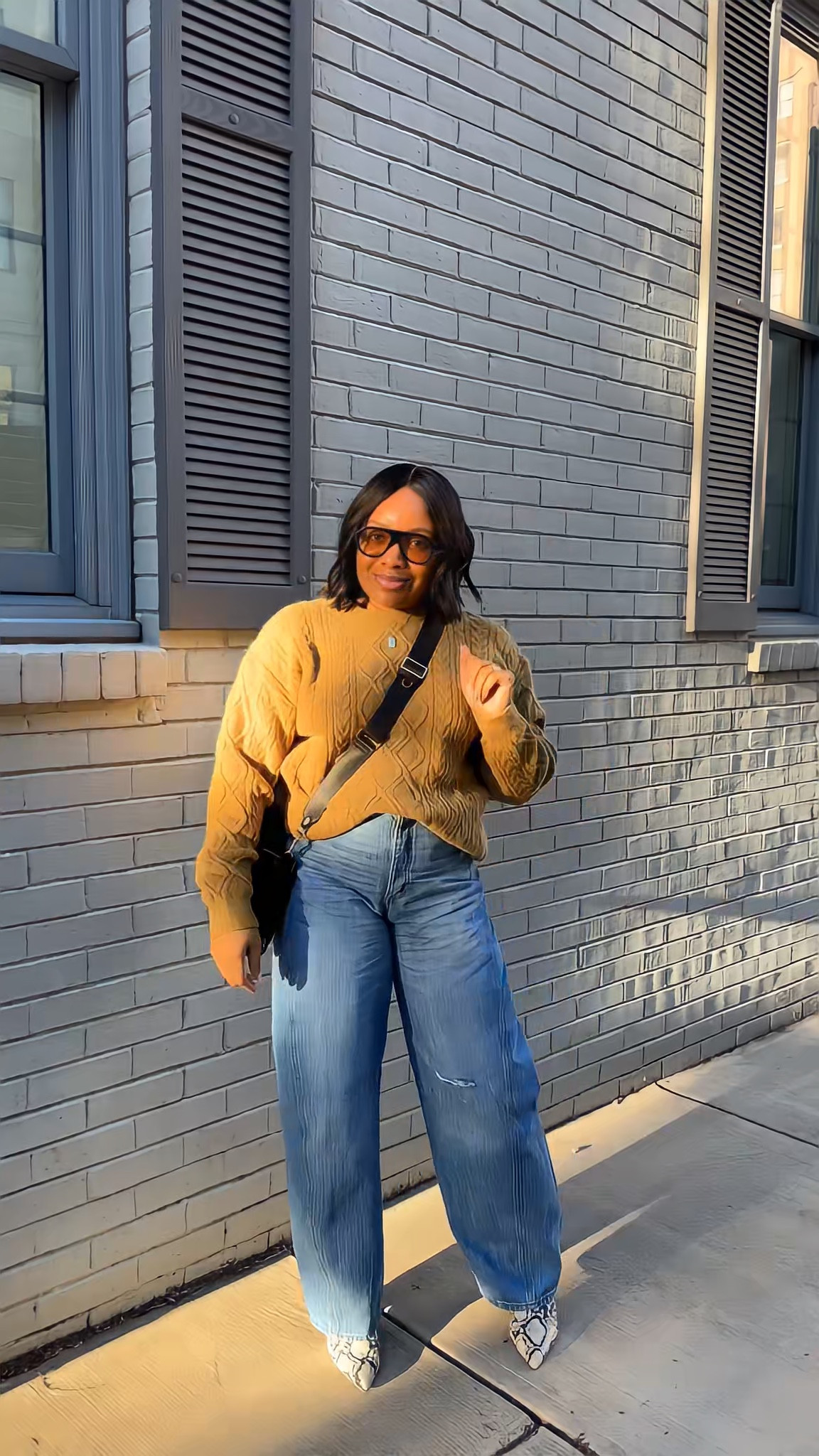 This sweater is probably the coziest one I own 🥰 And barrel jeans are literally my fave now! 

#LTKStyleTip #LTKMidsize #LTKFindsUnder50