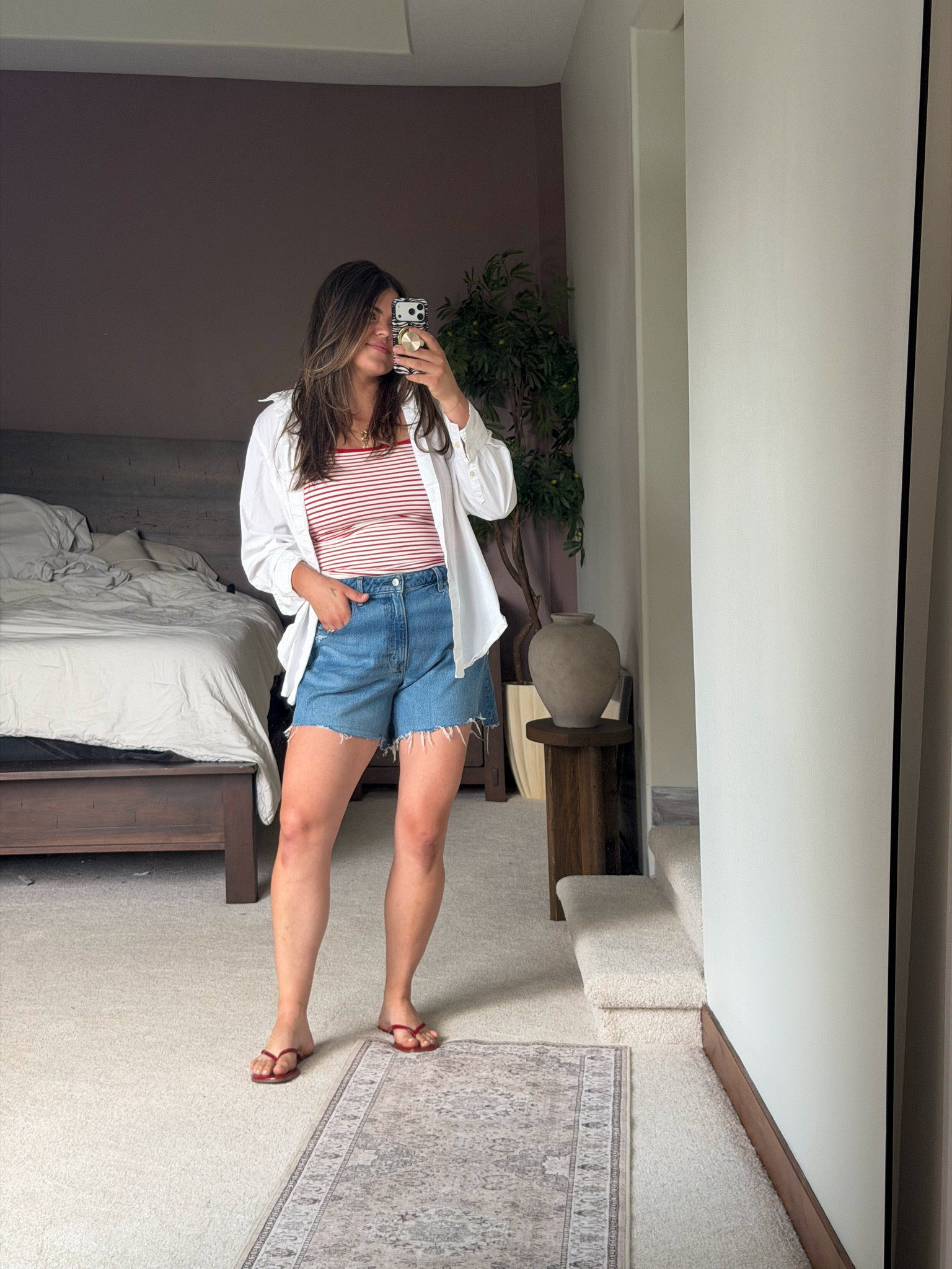 Casual summer outfit with natural materials - cotton - so comfortable, breathable and versatile

Wearing size large in the Braless tank from Abercrombie
Size 32 in the denim shorts from Abercrombie 

Summer outfit, beach outfit, vacation, stay at home mom, midsize, size 12, size 14, mom style, curvy outfit ￼

@abercrombie
