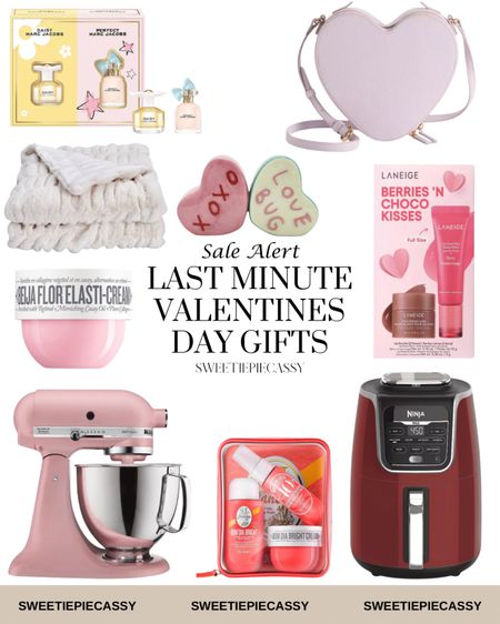 KOHLS: Valentines Last Minute Sale ♥️ 

This is for all my last minute Valentines shoppers! KOHLS is having a great sale of up to 30% off with Kohl's card & 15% off with promo code ‘YOUSAVE15’! Plus, you earn back $10 for every $50 spent & your items will come quickly! Make sure to check out my other Gift Guides & collections as well for more of my seasonal favourites!💫

#LTKstyletip #LTKsalealert #LTKfindsunder100