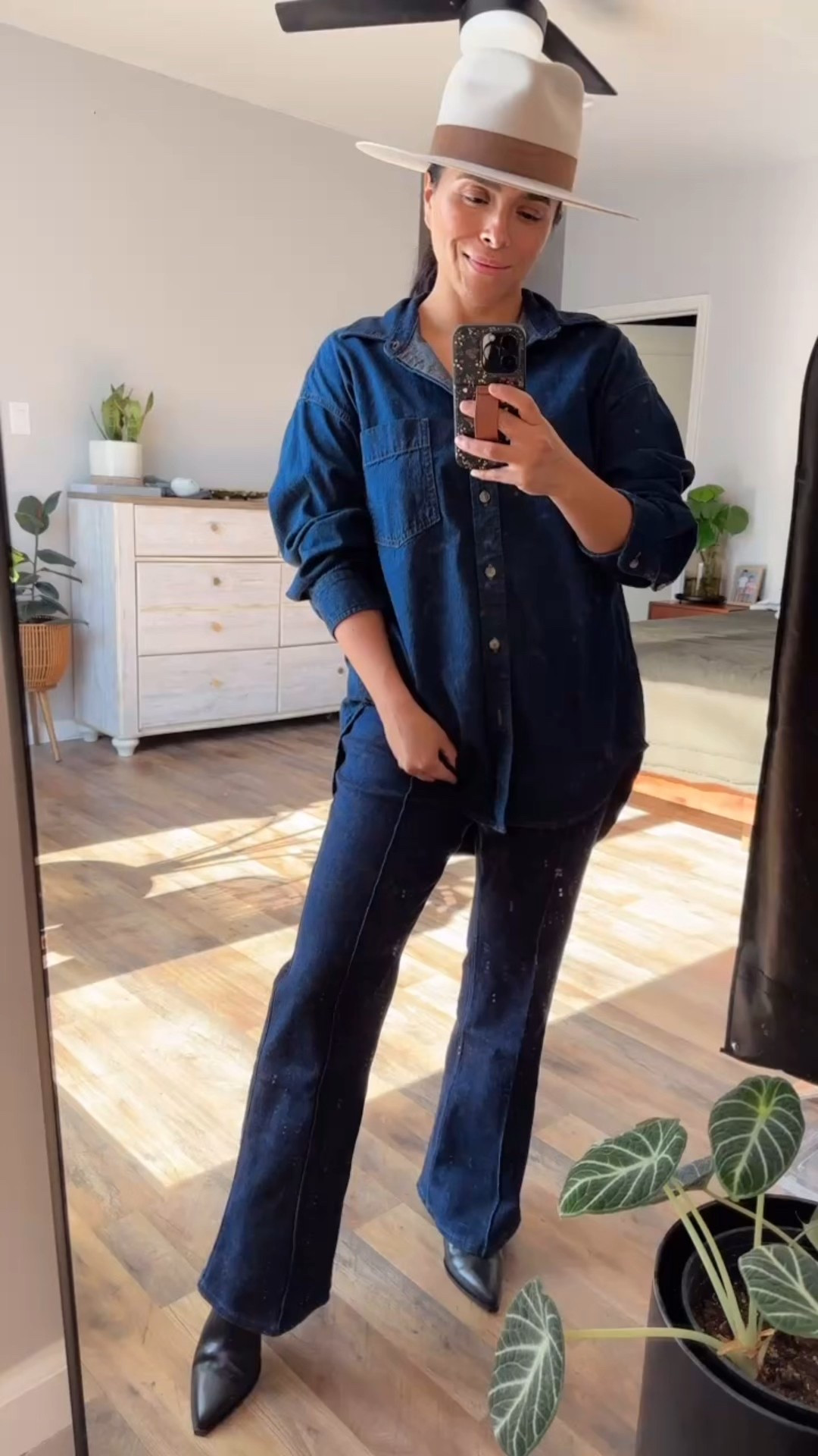 Denim shirts are my jam! 






Walmart fashion 
Aritzia denim shirt 
Black booties 
Amazon style 
Mom outfit 
Oversized denim shirt 


#LTKMidsize #LTKSeasonal #LTKFindsUnder50
