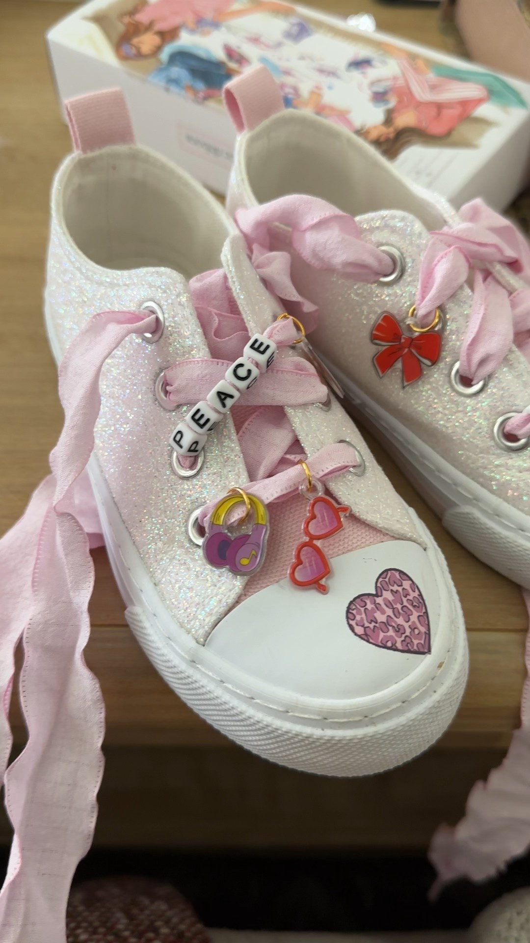 Such a fun craft🎀

#girltime

#LTKmomlife #LTKKids #LTKGiftGuide