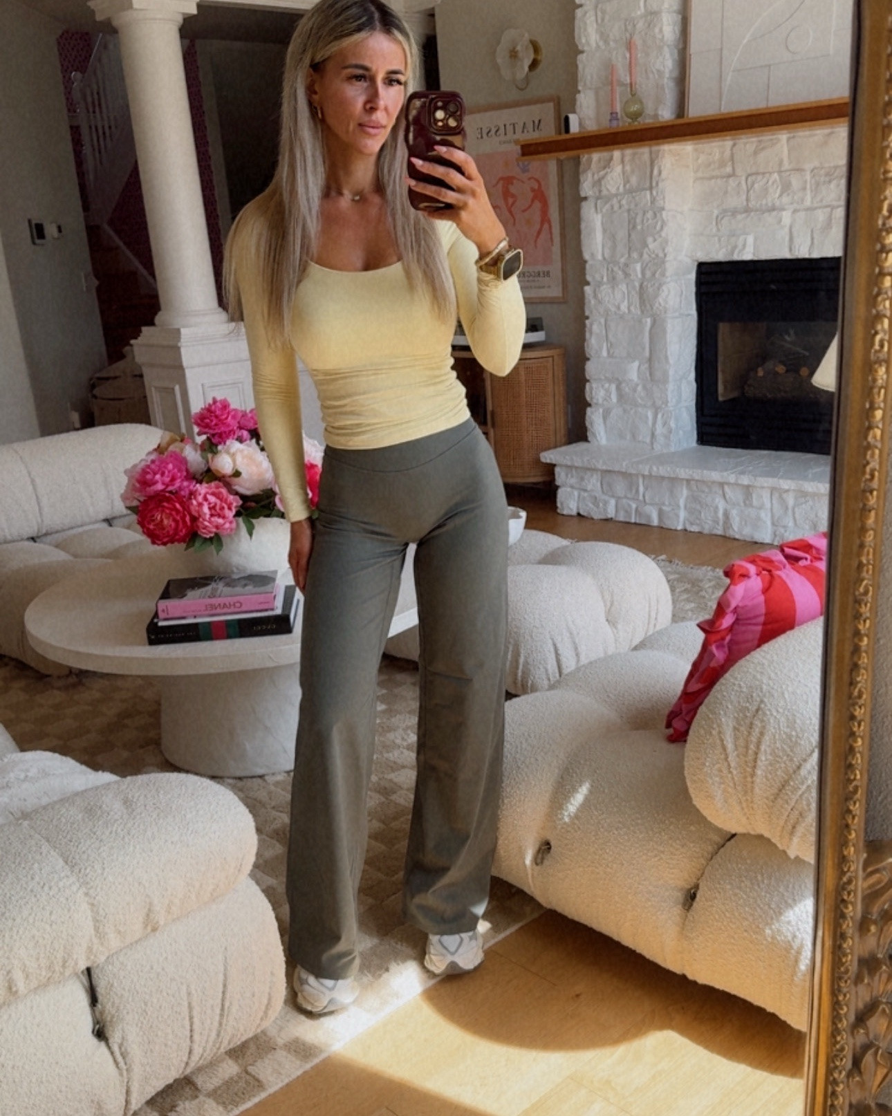 Amazon buttery soft top in size XS and buttery soft bottoms in sz XS. Paired with new balance shoes. 

#LTKActive #LTKfitnessgoals #LTKootd