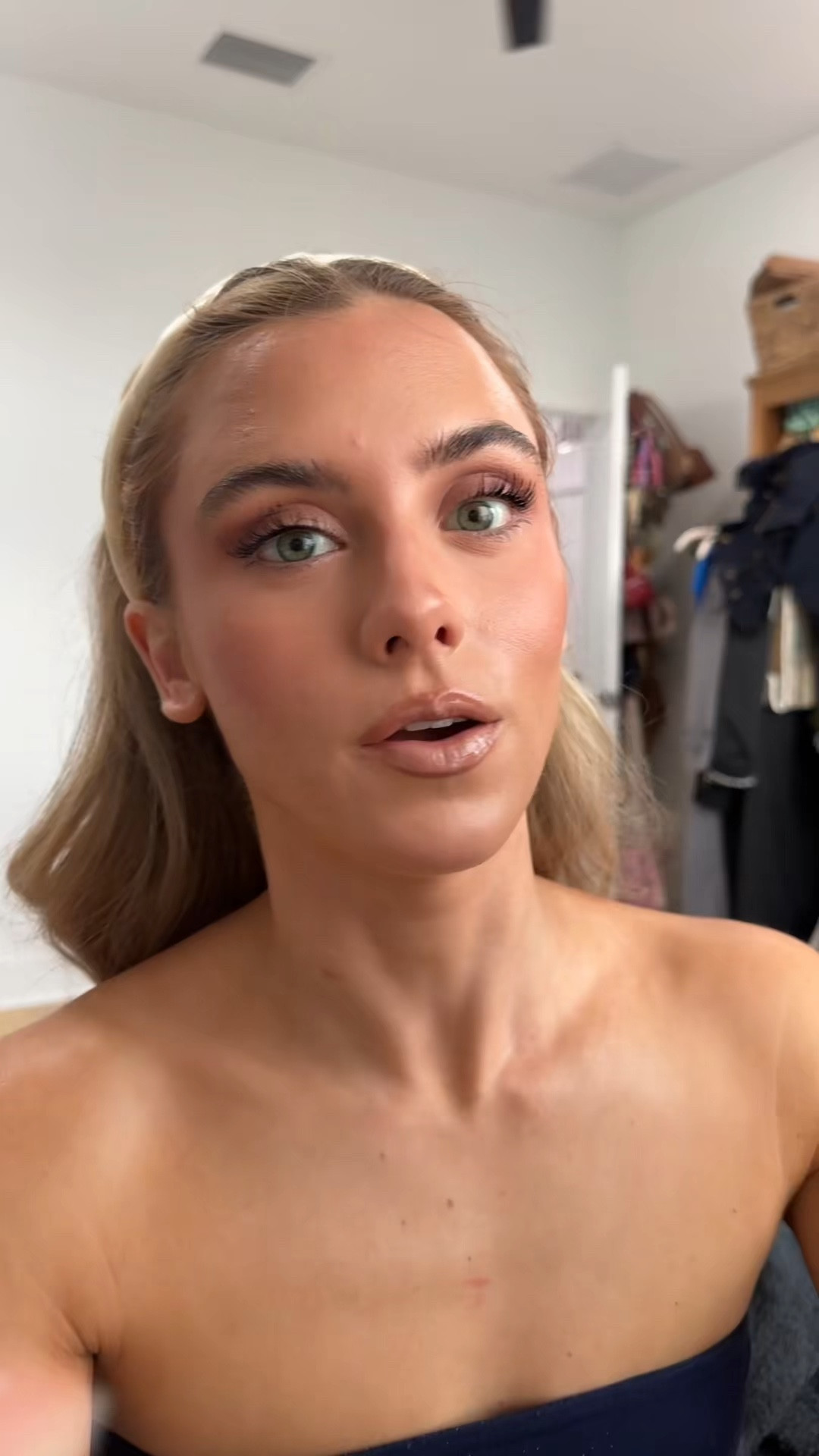 Brand new Urban Decay tubing mascara called Tube Job! Urban Decay Tube Job Lash Augmenting Tubing Mascara offers 24HR lifted and lengthened lashes with the next generation of tubing technology, anti-compromise formula and easy, no scrub removal. Experience up to 14X lifted lashes with this anti-clump, anti-smudge, and anti-sweat mascara.

#LTKFindsUnder50 #LTKgrwm #LTKBeauty