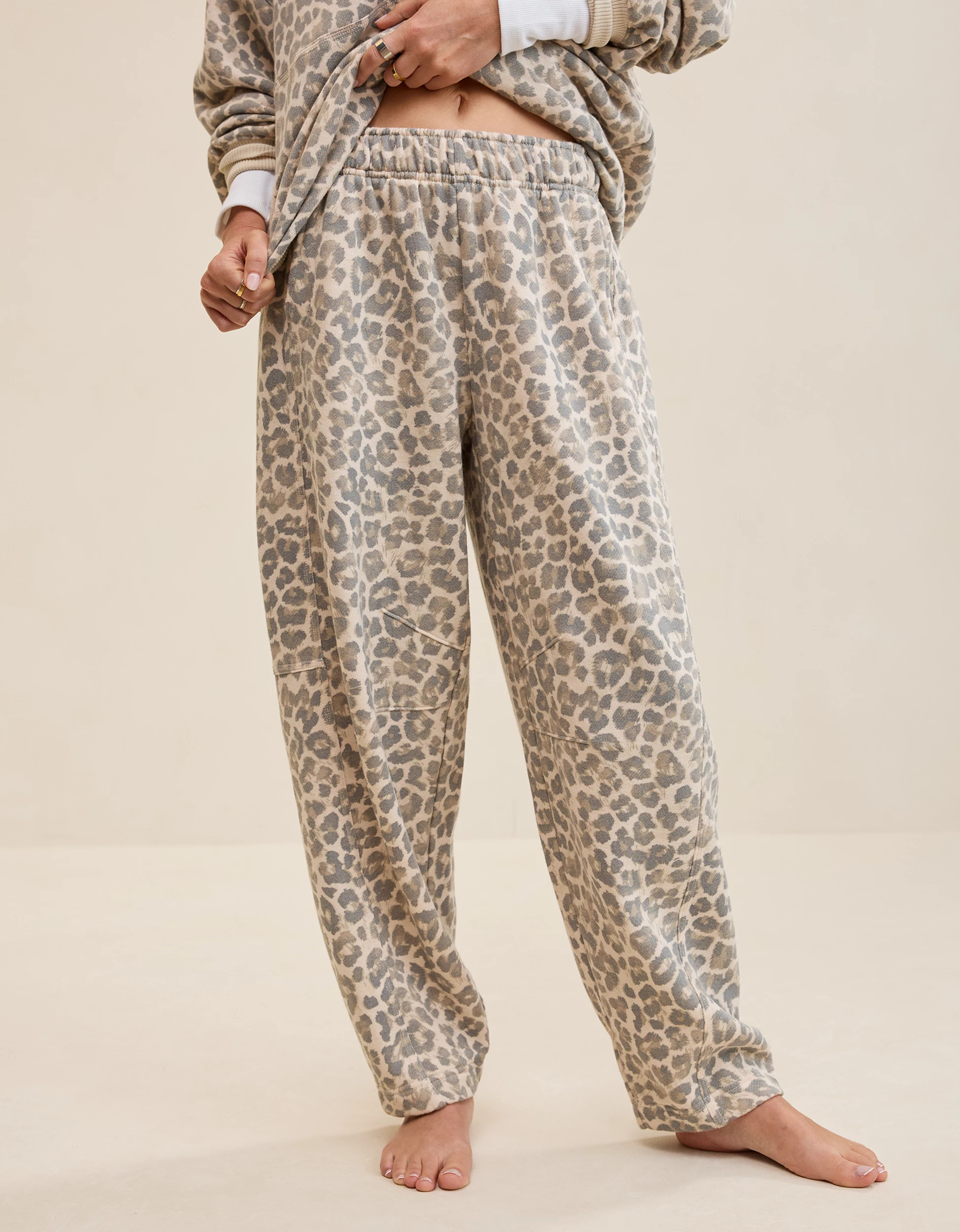 Aerie Oh Zip! Barrel Pant | Aerie