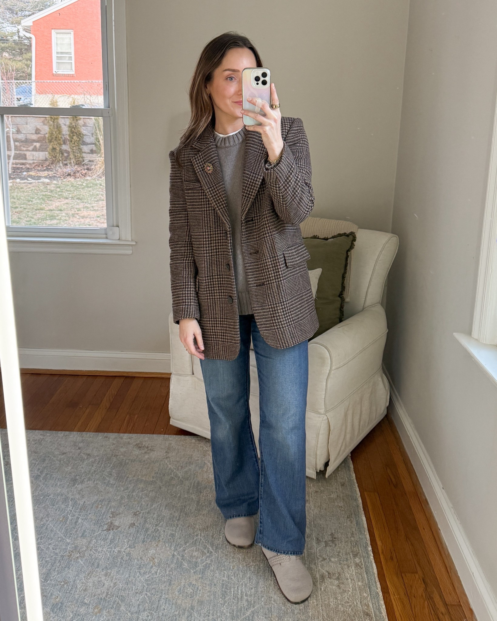These are the softest jeans ever! Love! Plus, they have a small amount of wool content so they’re actually warmer, but still breathable. Wearing 25. Wearing an XS in the blazer. It runs oversized. 