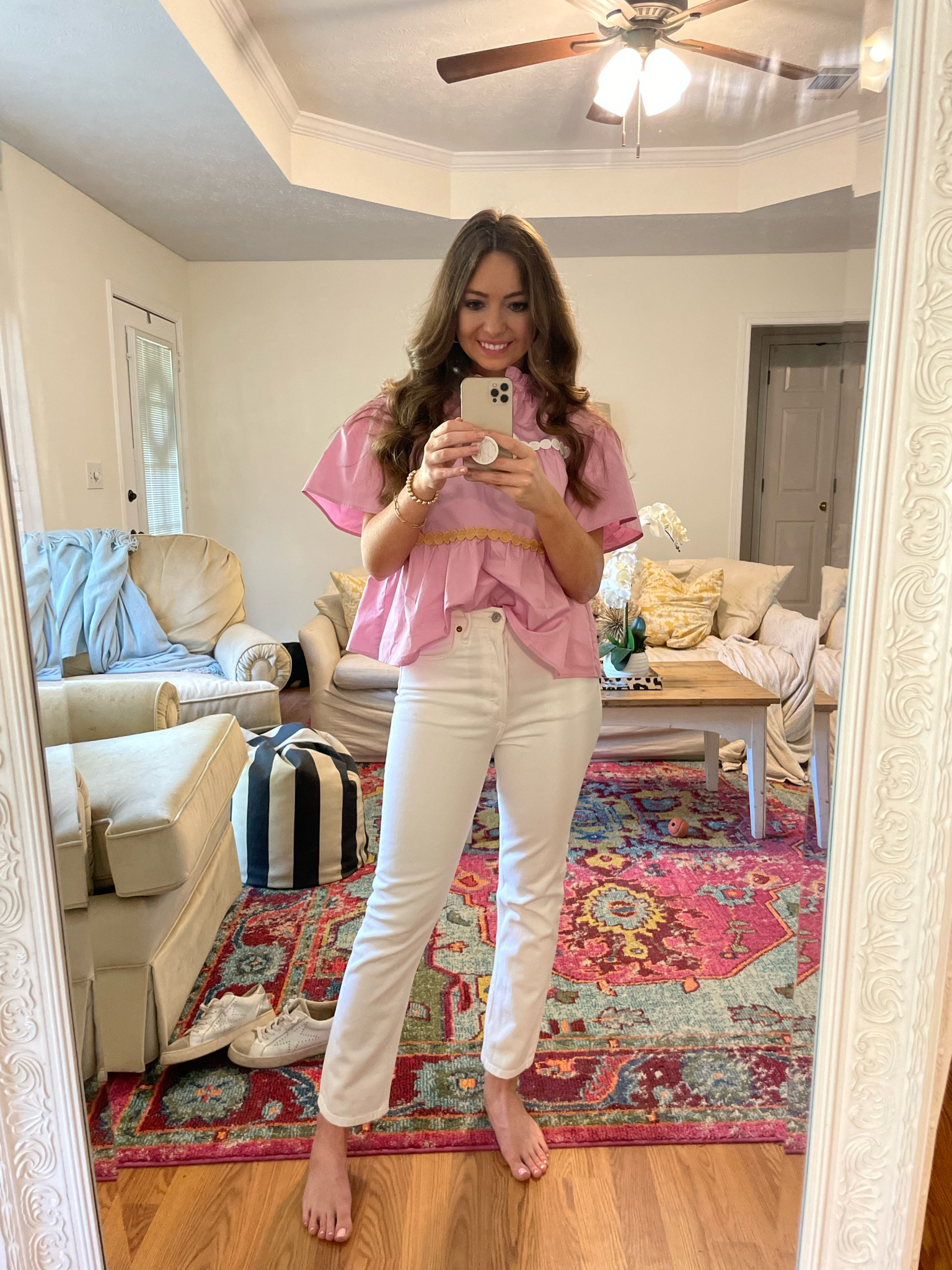 Agolde Riley crop. White jeans. 5’5