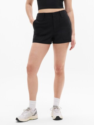 Skyline High Rise Tailored 4" Short | Athleta