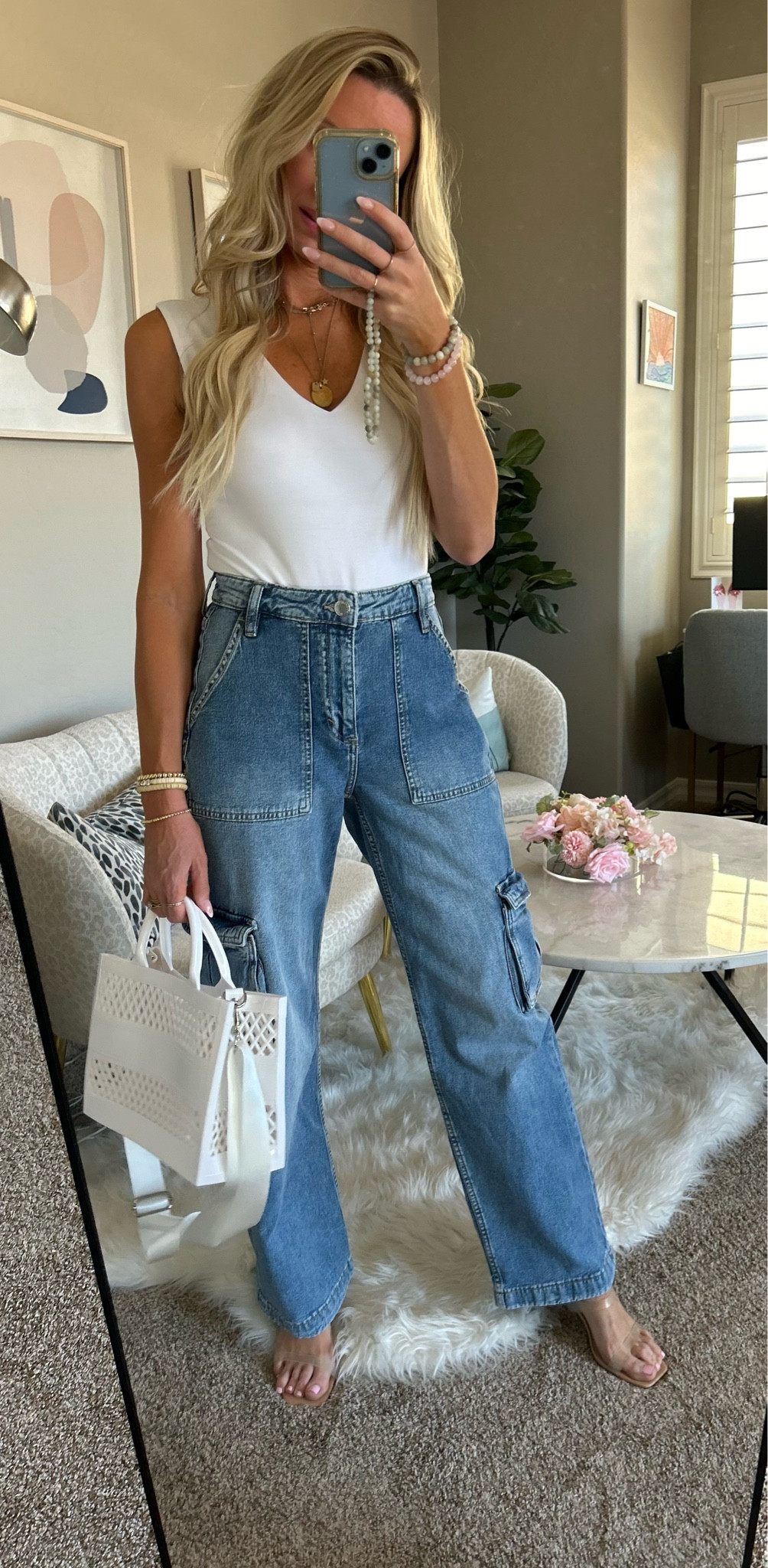 These cargo jeans are soo good! And goes great with this bodysuit! 
Everything is on sale! These jeans come in white too!! 
Cargo jeans
Date night outfit
Everyday outfitt

#LTKstyletip #LTKfindsunder100 #LTKsalealert
