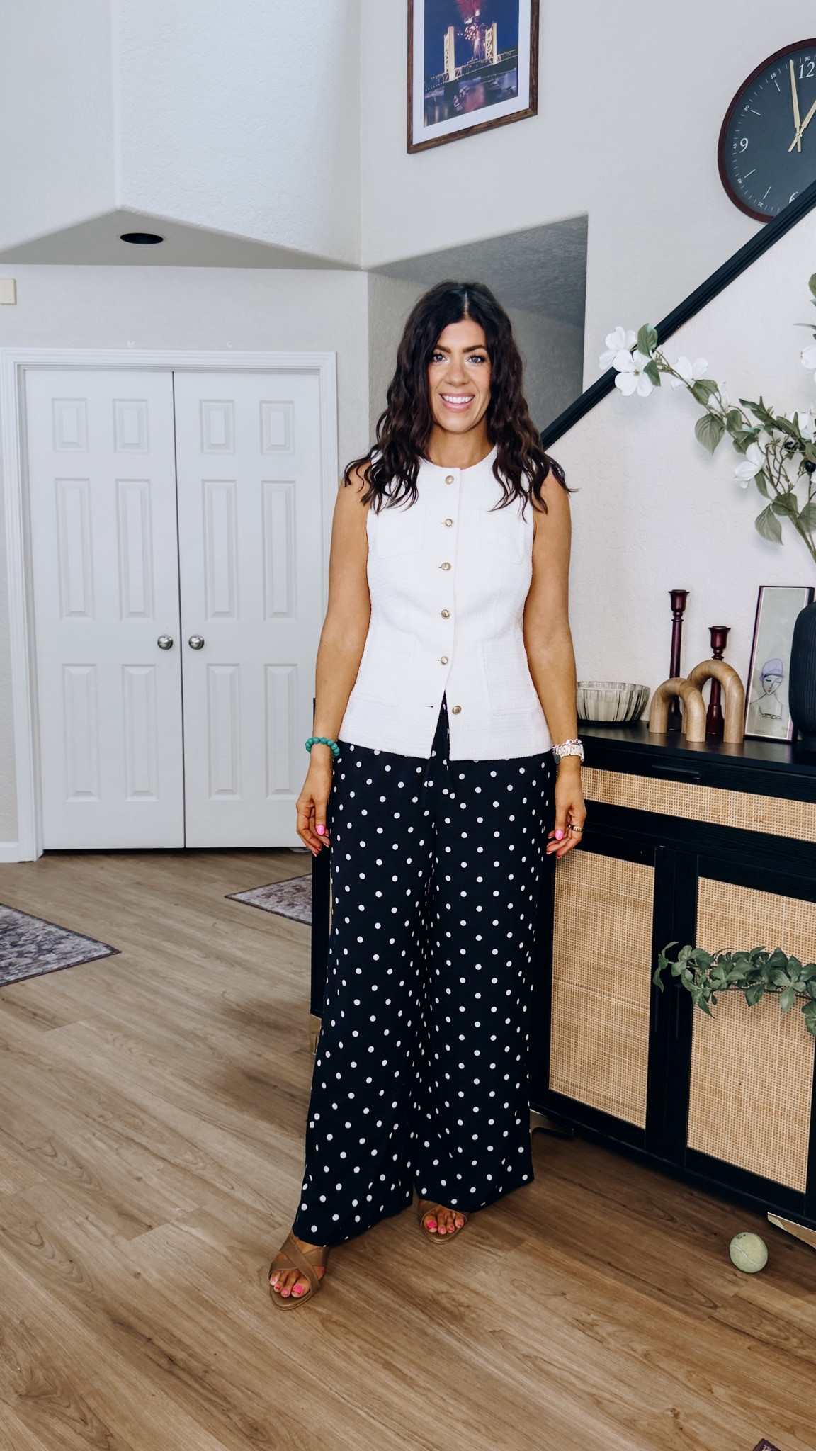 Express try on
In a medium vest and medium pull on pant


#LTKMidsize #LTKOver40 #LTKSaleAlert