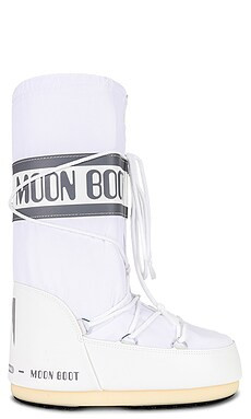 MOON BOOT Icon Nylon Boot in White from Revolve.com | Revolve Clothing (Global)