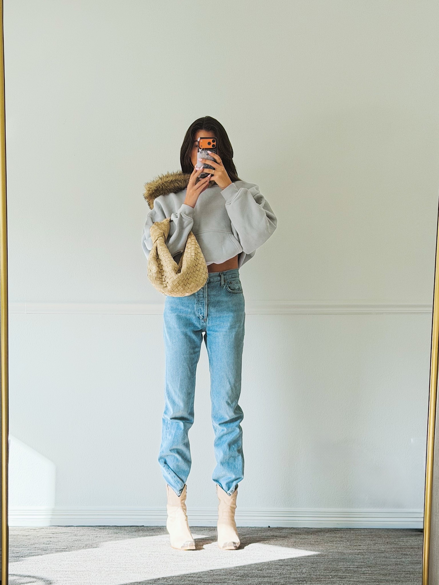 The off-duty uniform.