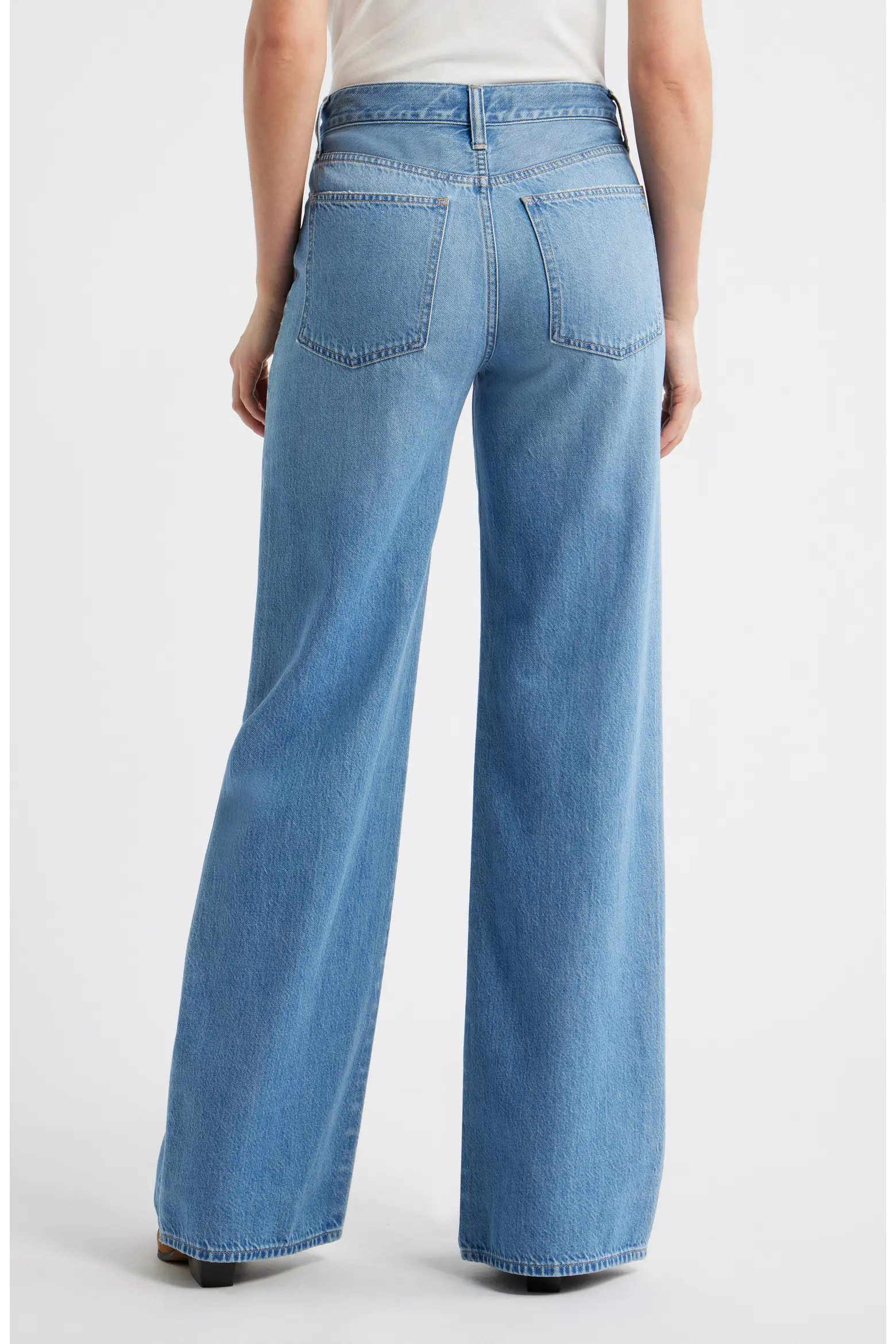 The Ultimate Wide-Leg Jean in Airy Denim (Women) | Nordstrom | Nordstrom